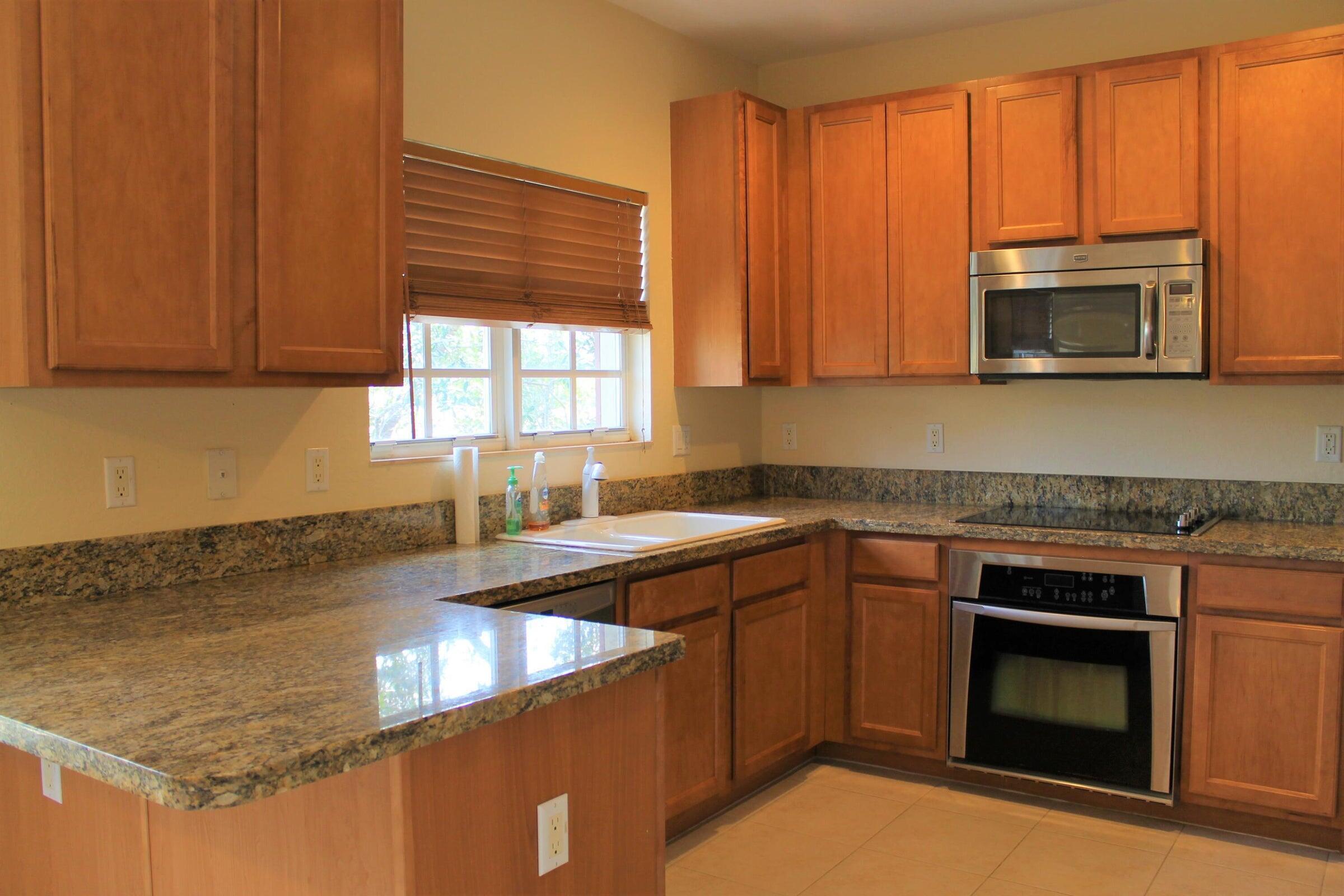 531 S Federal #16, Lake Worth FL 33460