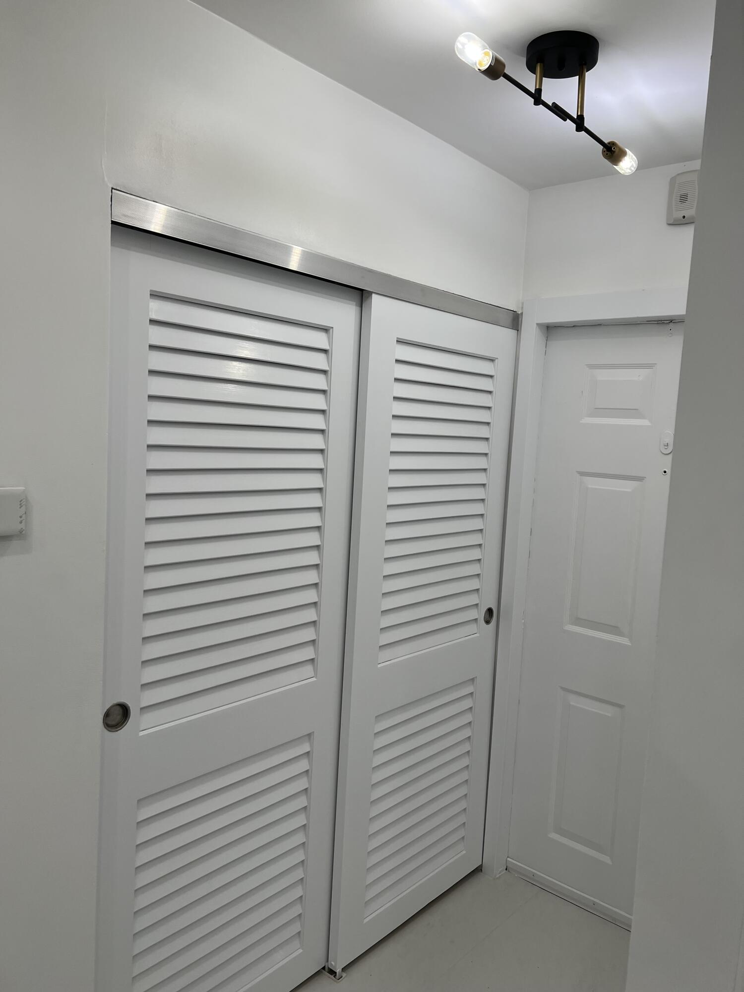 1088 NW 106TH #206, Pembroke Pines FL 33026