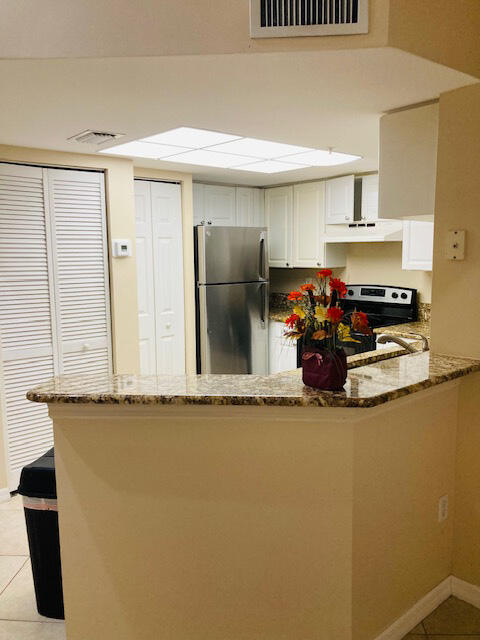1700 CRESTWOOD #1708, Royal Palm Beach FL 33411