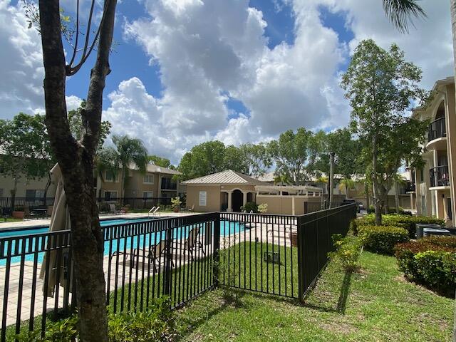 1700 CRESTWOOD #1708, Royal Palm Beach FL 33411