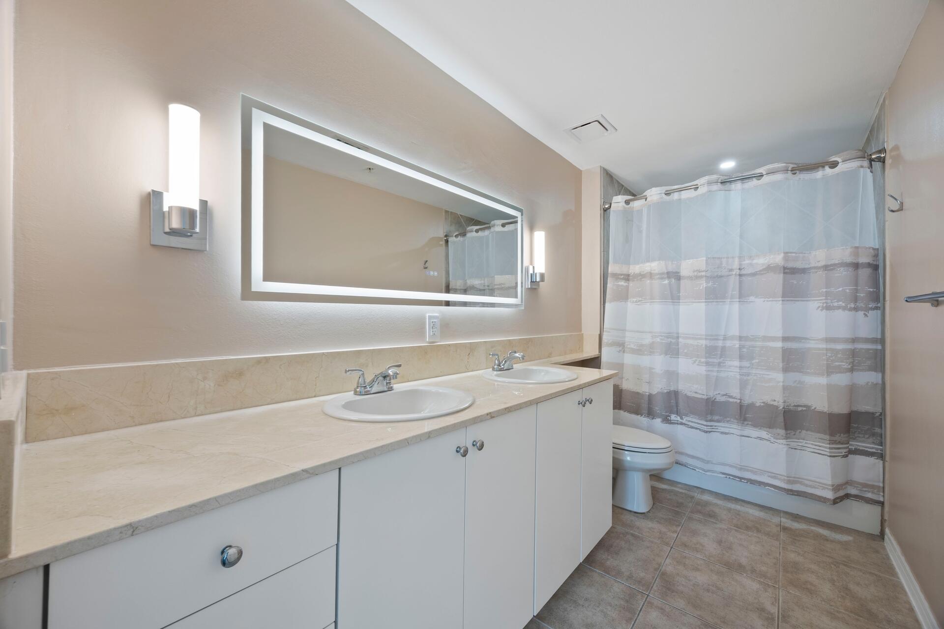 804 E WINDWARD #621, Lantana FL 33462