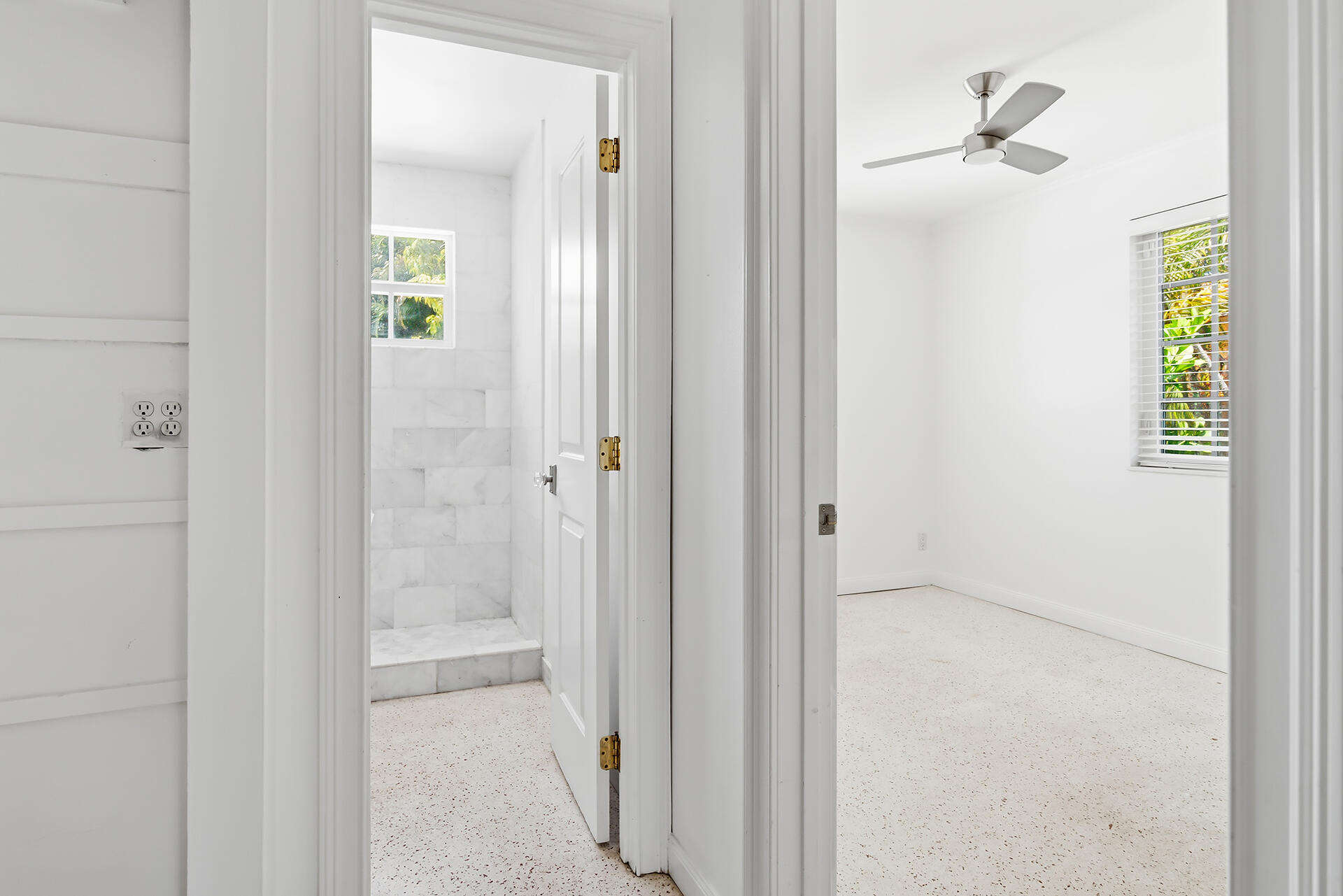 205 RUTLAND, West Palm Beach FL 33405