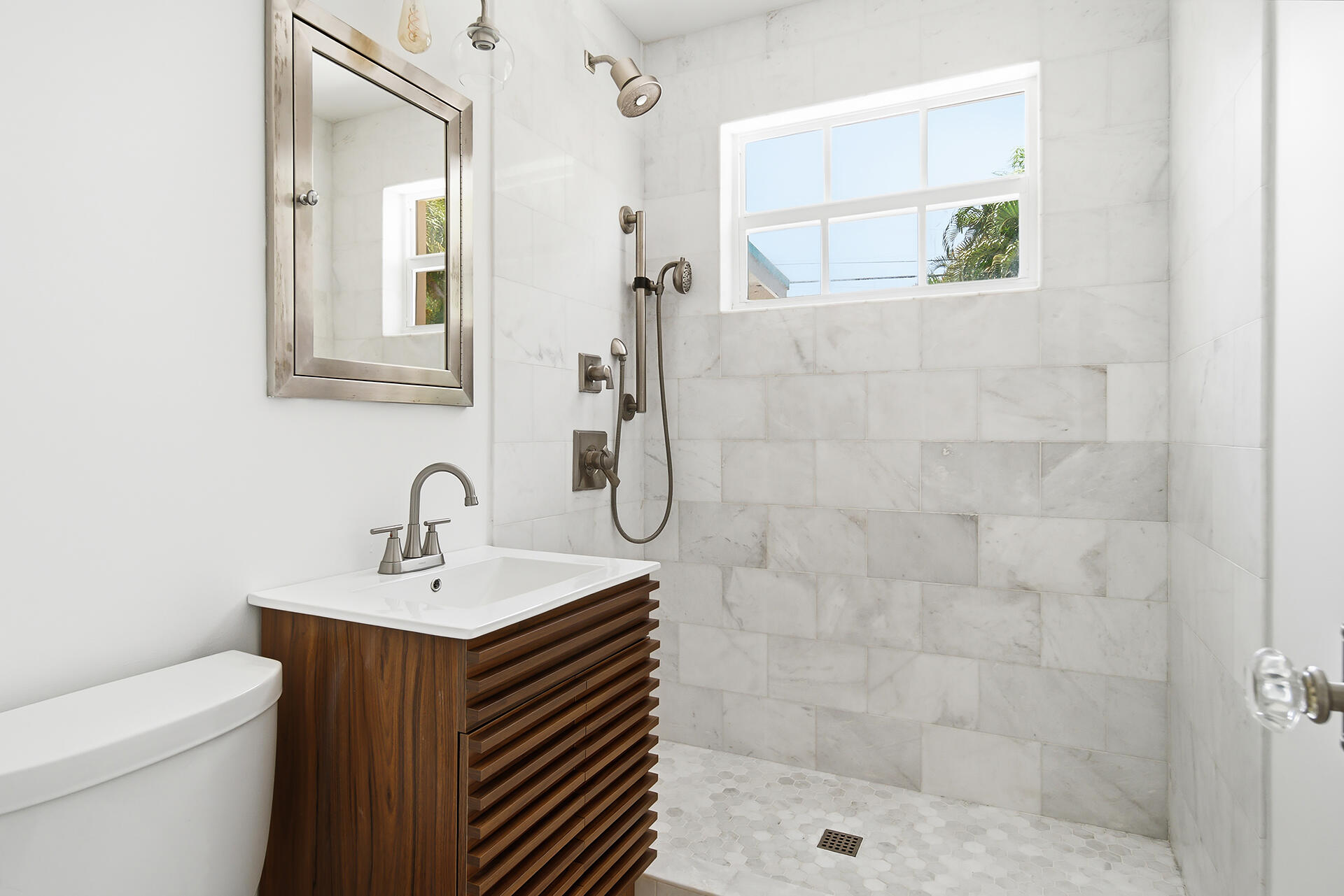 205 RUTLAND, West Palm Beach FL 33405