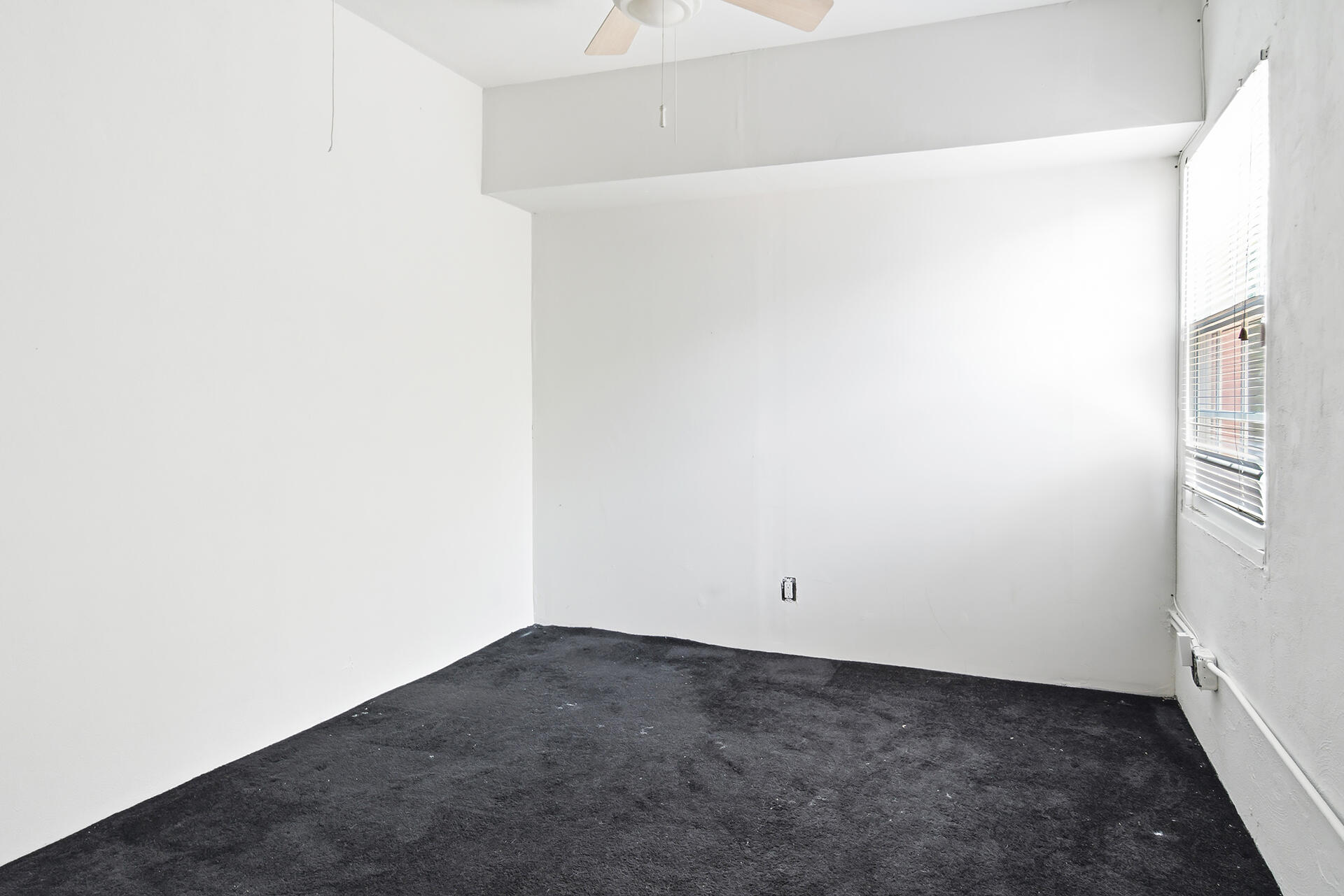 205 RUTLAND, West Palm Beach FL 33405