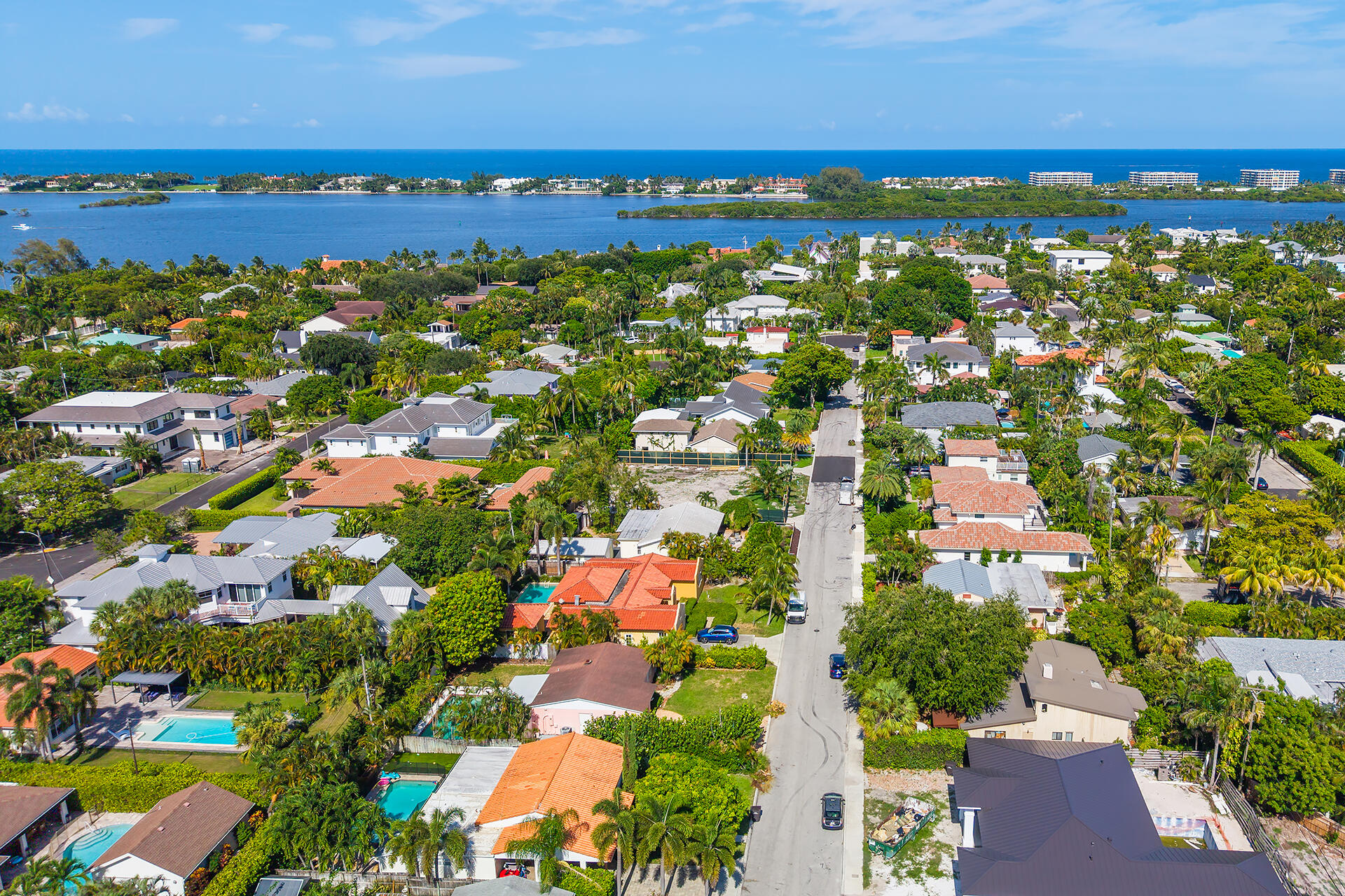 205 RUTLAND, West Palm Beach FL 33405