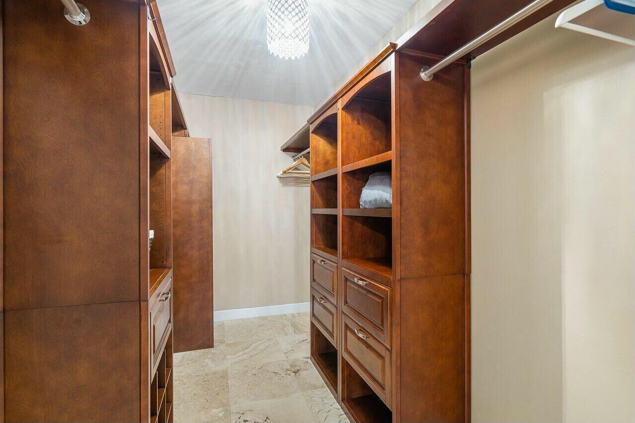 41 Castle Harbor Isle, Fort Lauderdale FL 33308