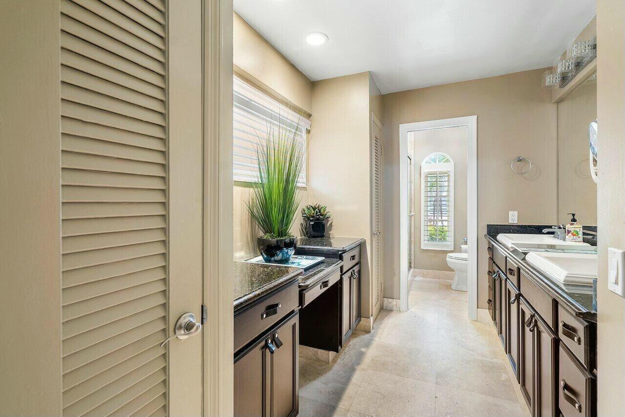 41 Castle Harbor Isle, Fort Lauderdale FL 33308