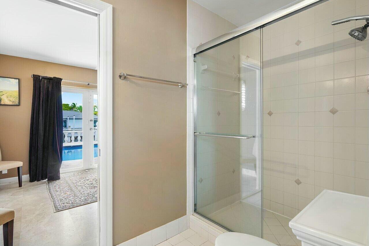 41 Castle Harbor Isle, Fort Lauderdale FL 33308