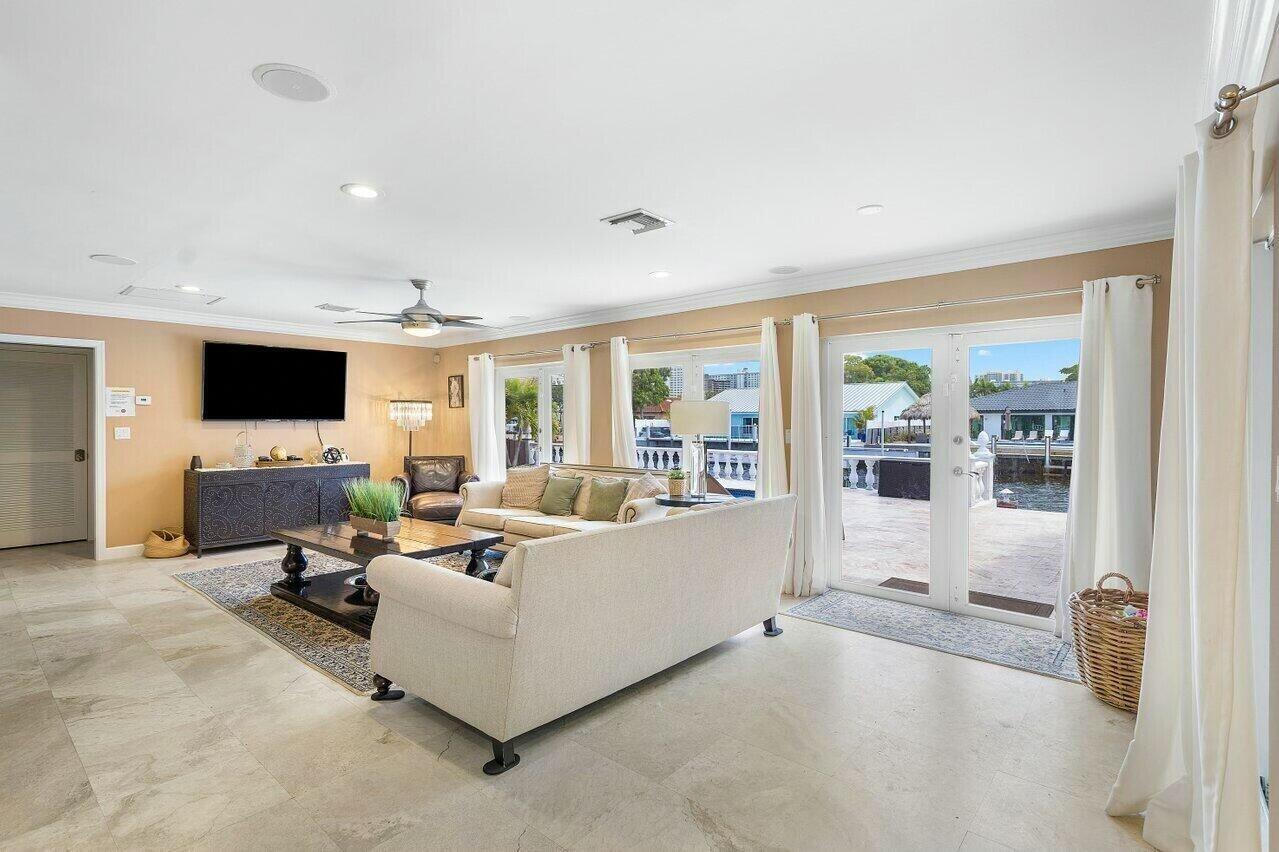 41 Castle Harbor Isle, Fort Lauderdale FL 33308