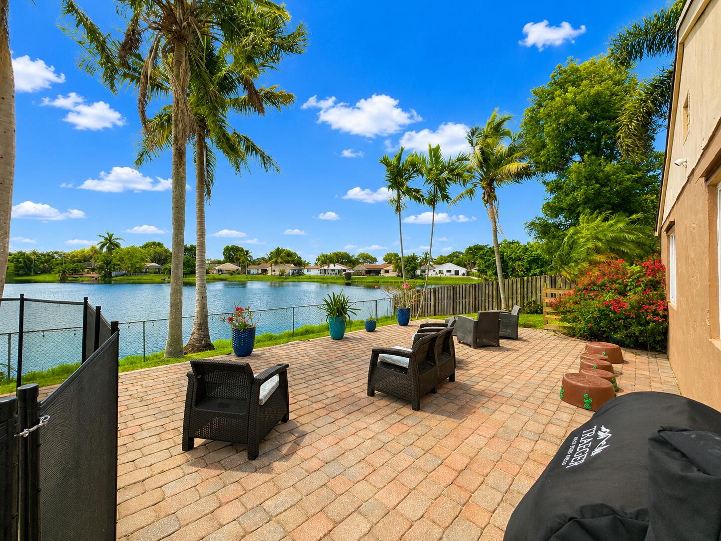 5040 SW 117th, Cooper City FL 33330