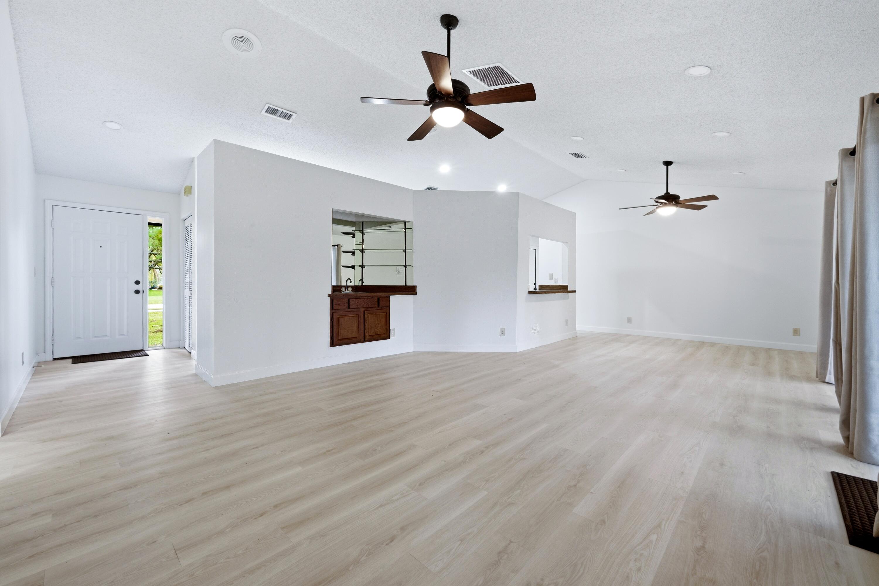 7380 155TH, Palm Beach Gardens FL 33418