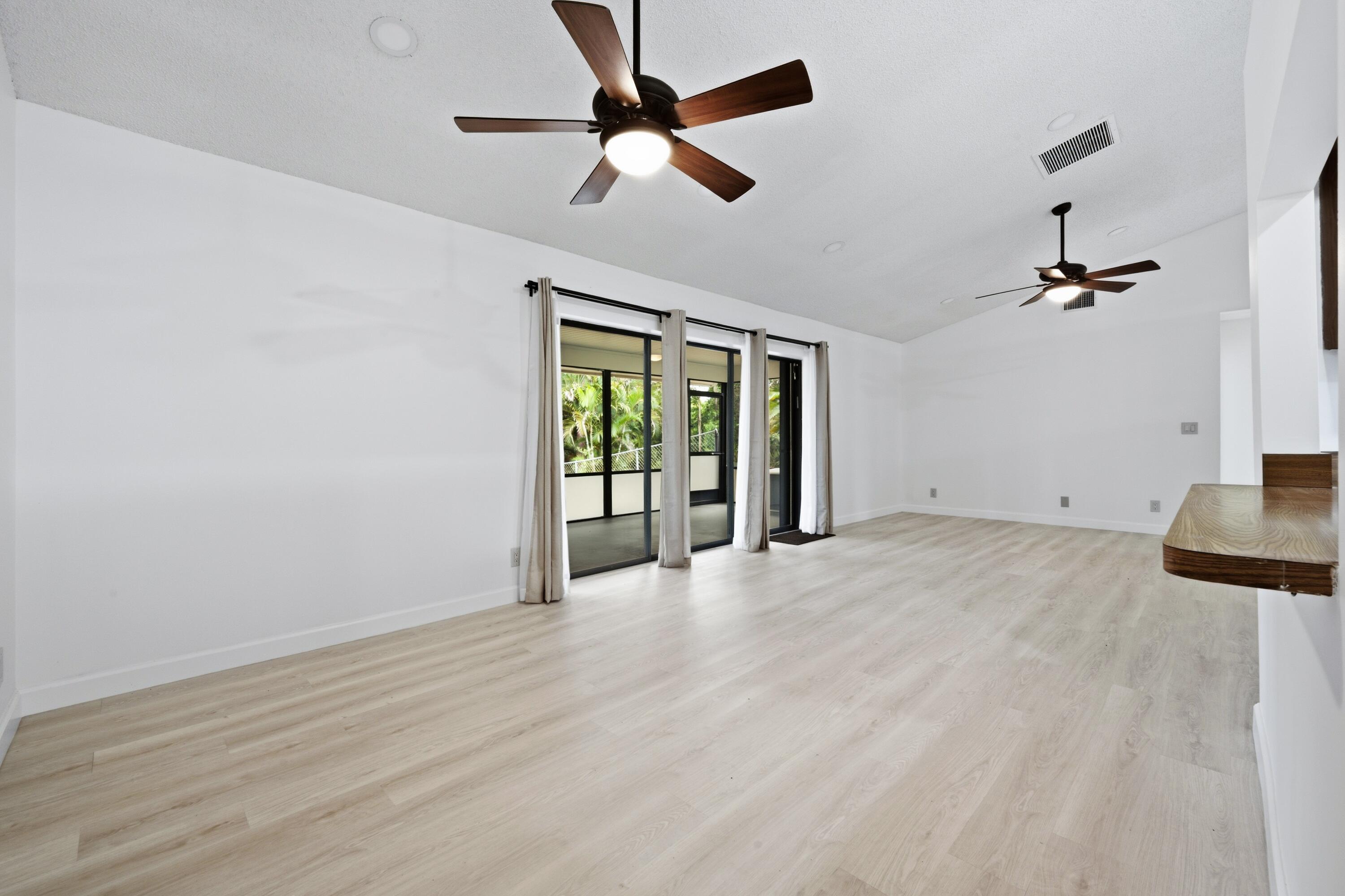 7380 155TH, Palm Beach Gardens FL 33418
