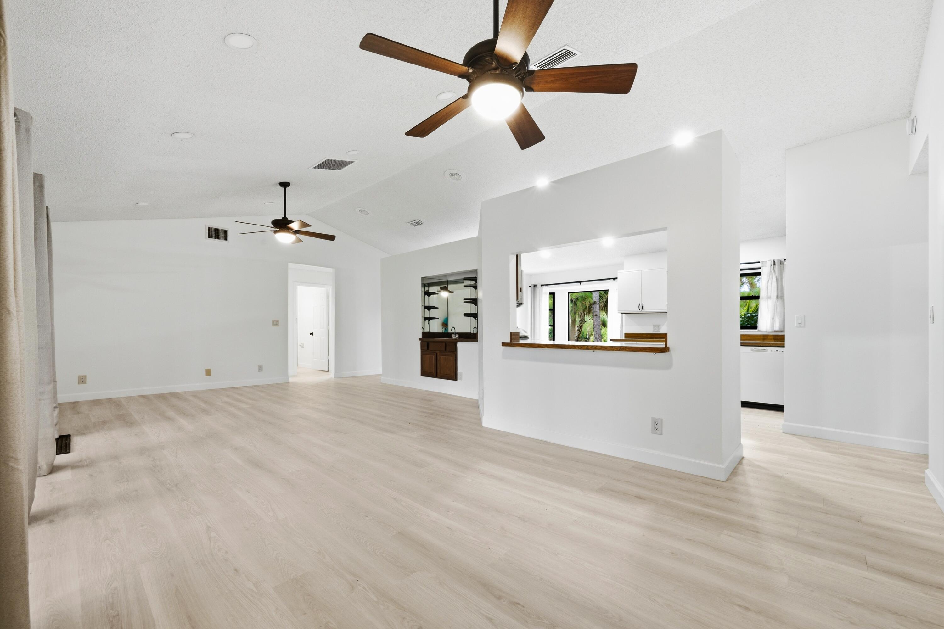 7380 155TH, Palm Beach Gardens FL 33418