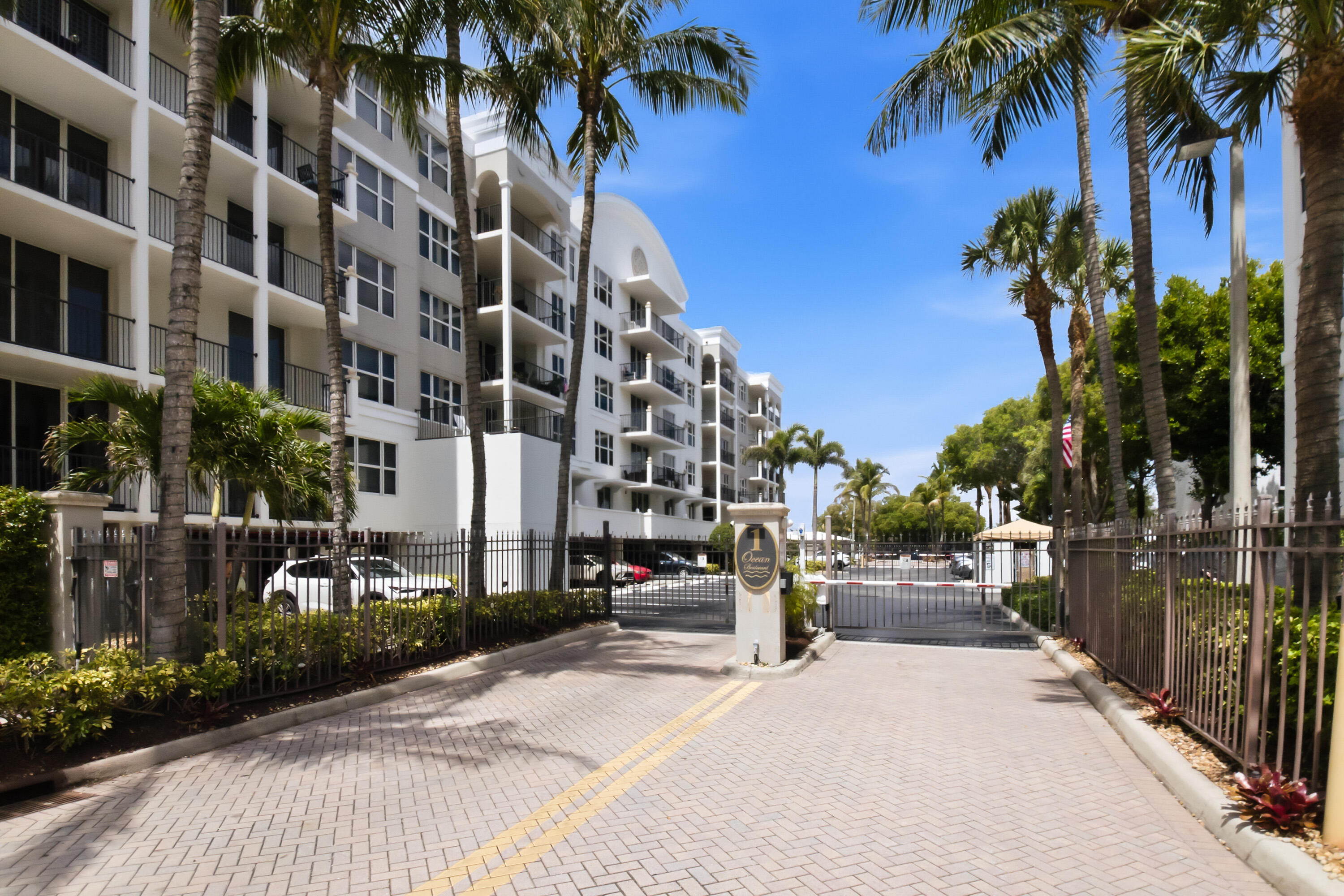 191 SE 20th, Deerfield Beach FL 33441