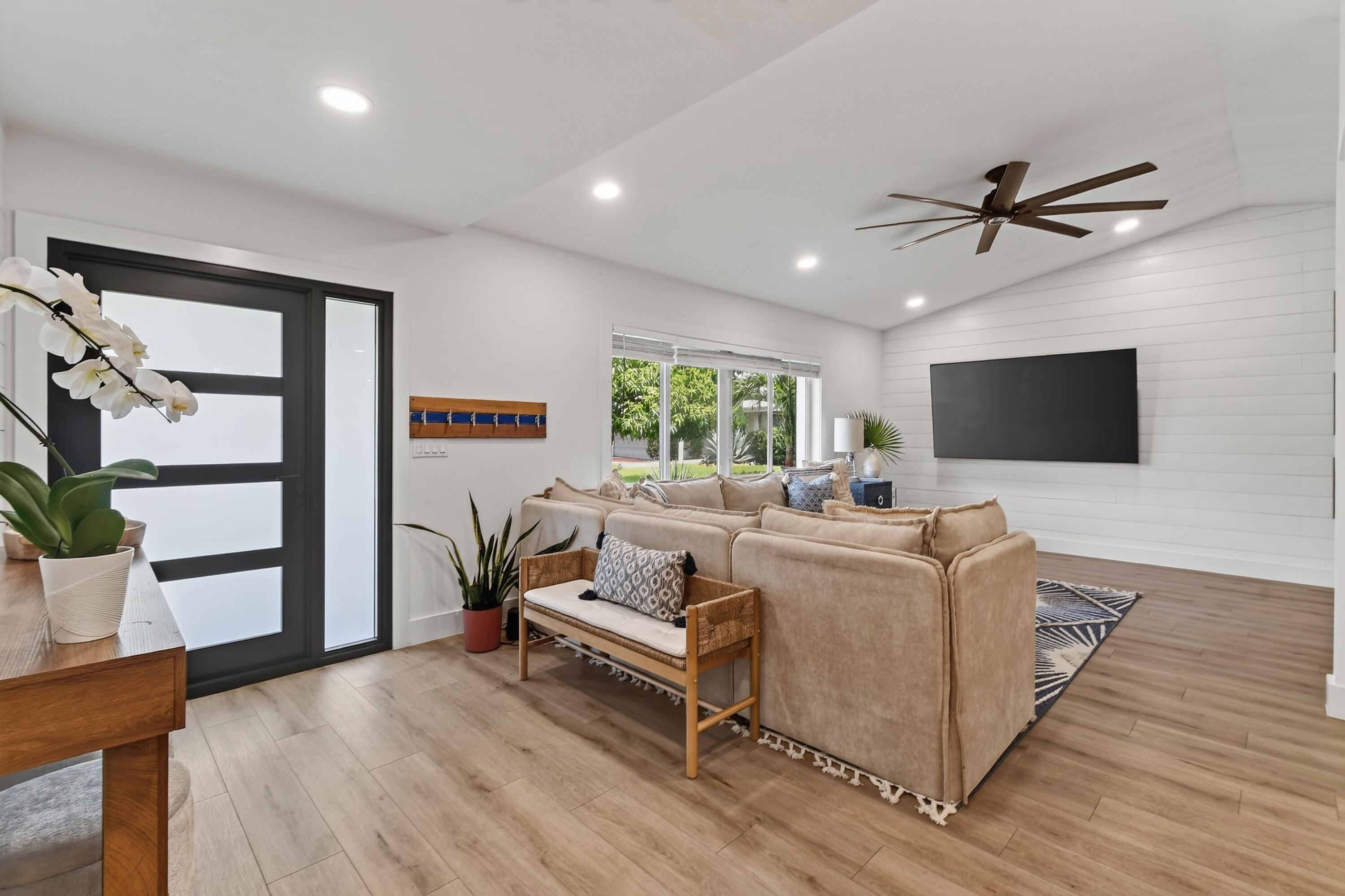 46 DOGWOOD, Tequesta FL 33469
