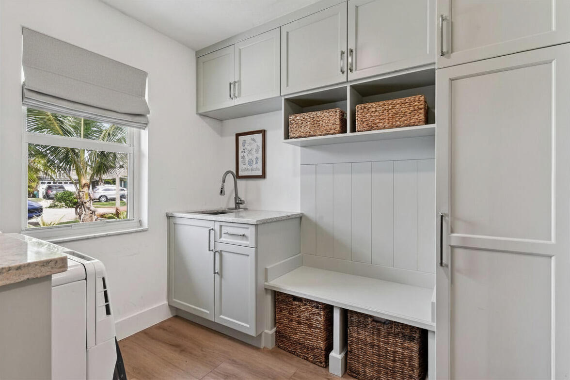 46 DOGWOOD, Tequesta FL 33469