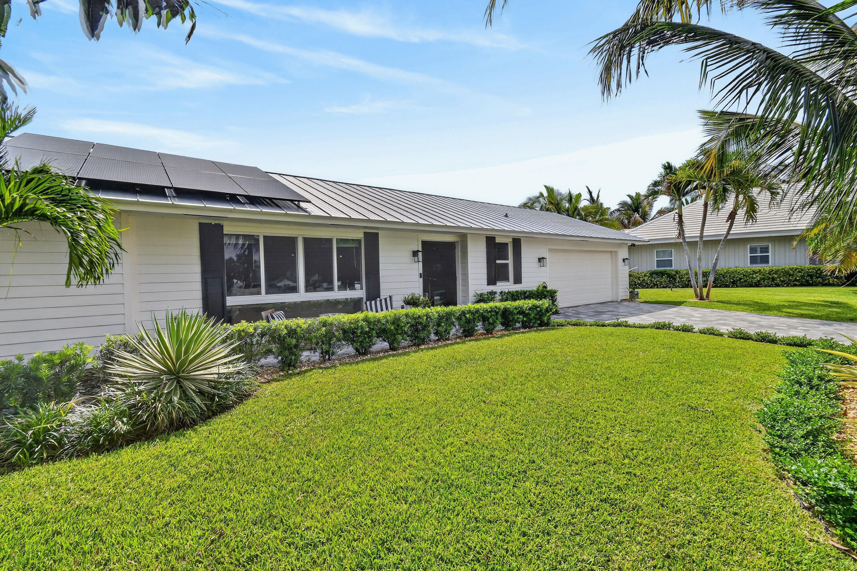 46 DOGWOOD, Tequesta FL 33469
