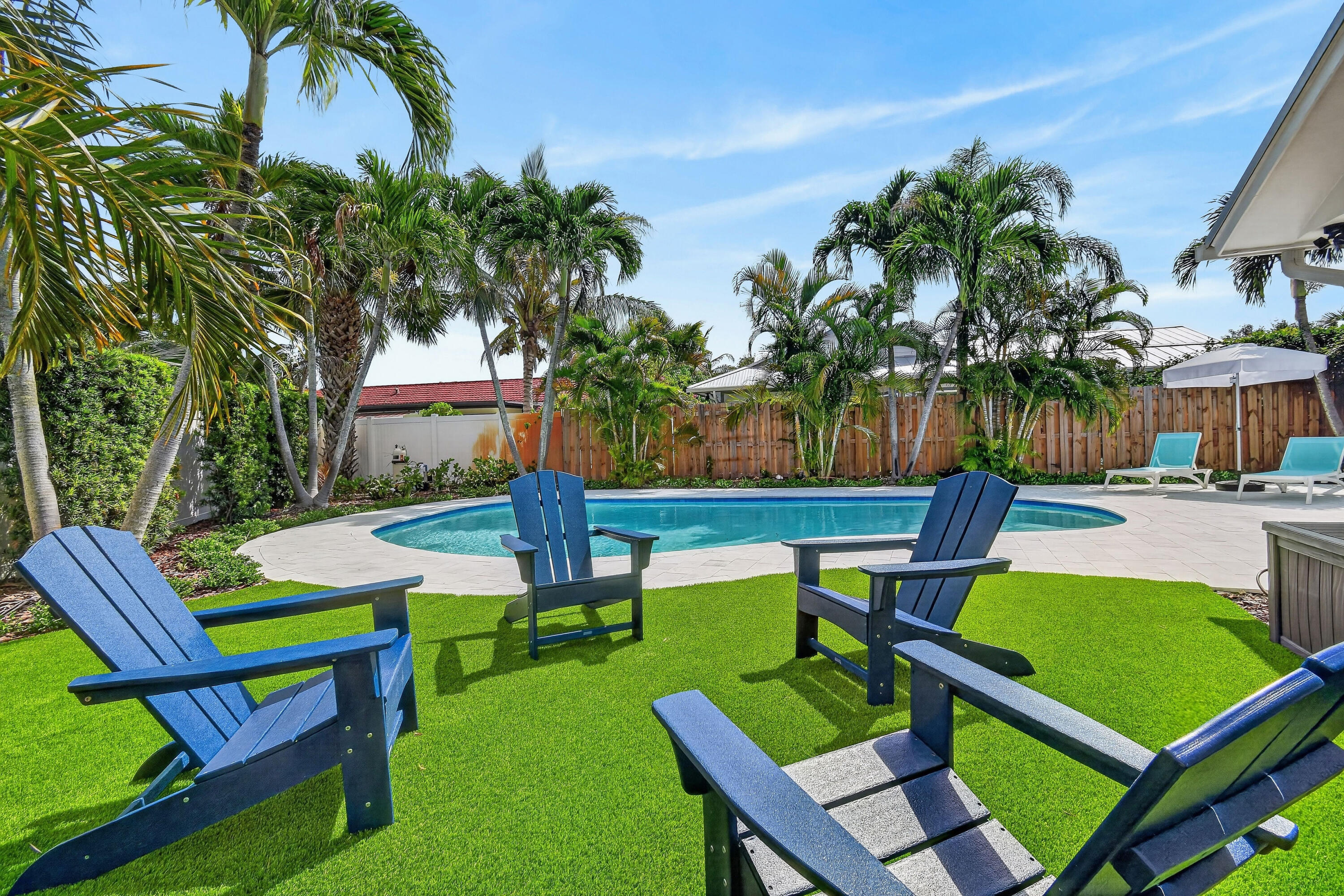 46 DOGWOOD, Tequesta FL 33469