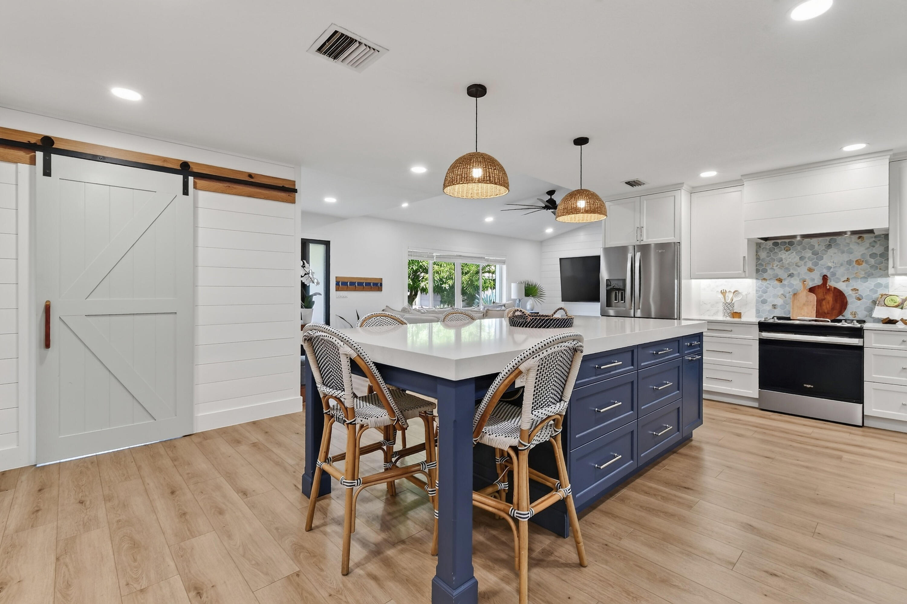 46 DOGWOOD, Tequesta FL 33469