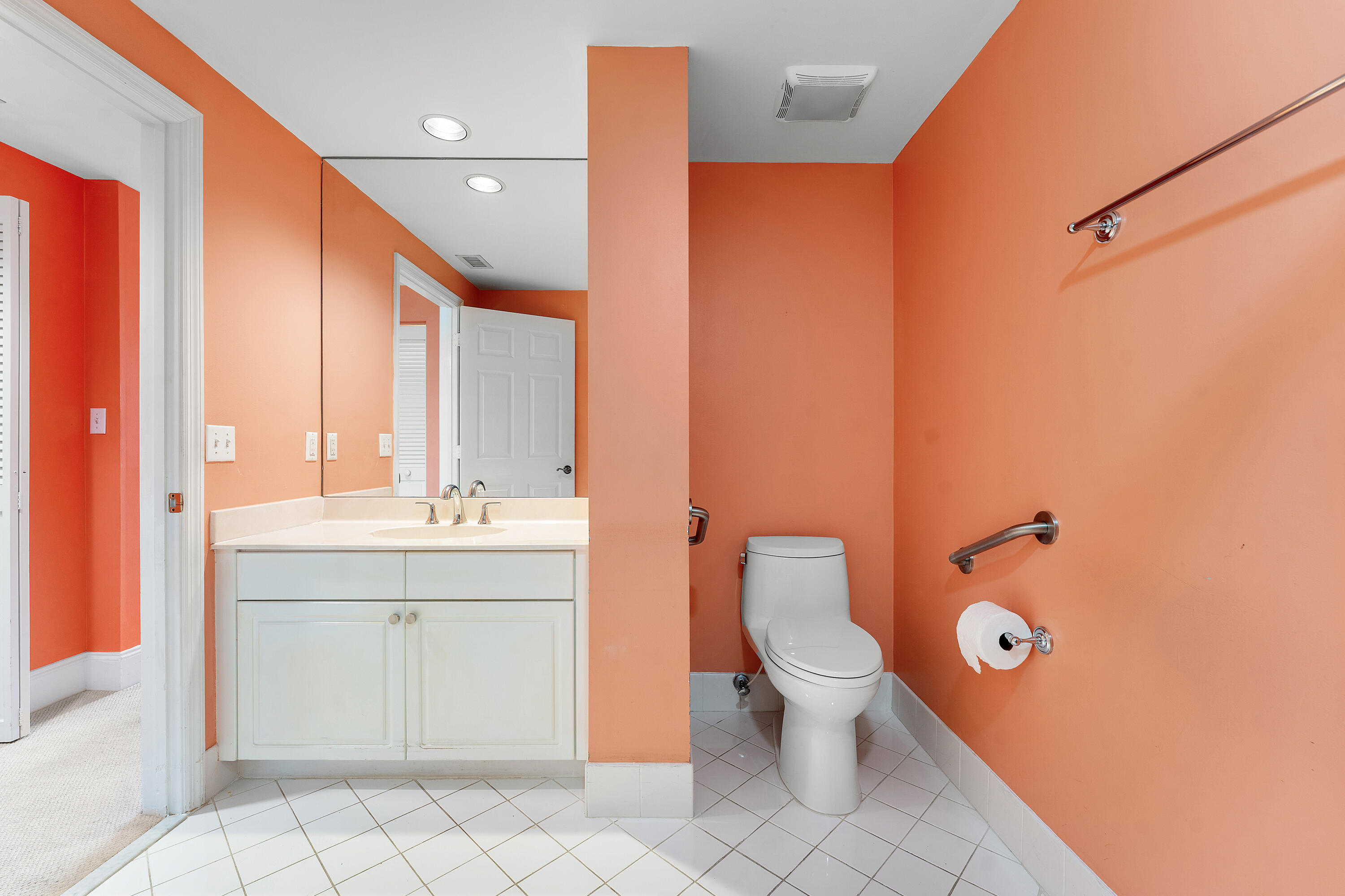 790 Andrews #C206, Delray Beach FL 33483