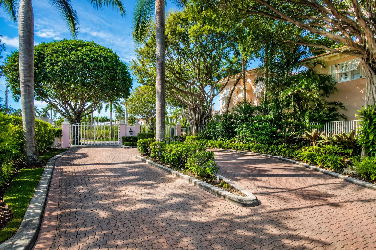 790 Andrews #C206, Delray Beach FL 33483