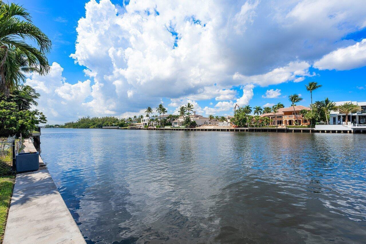 2767 Spanish River, Boca Raton FL 33432