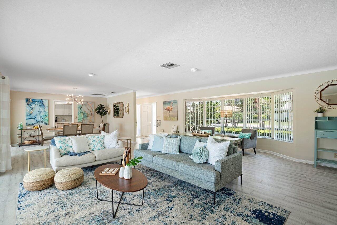 2767 Spanish River, Boca Raton FL 33432
