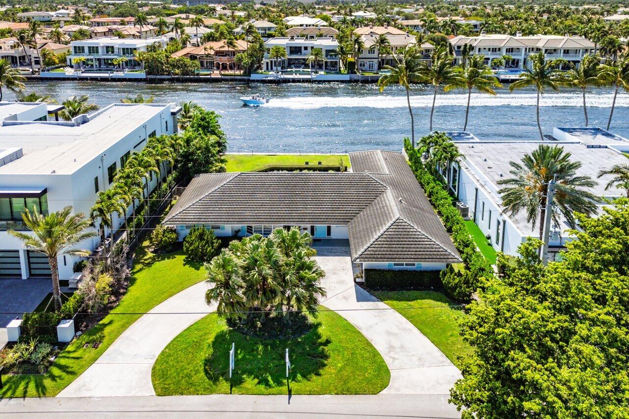 2767 Spanish River, Boca Raton FL 33432