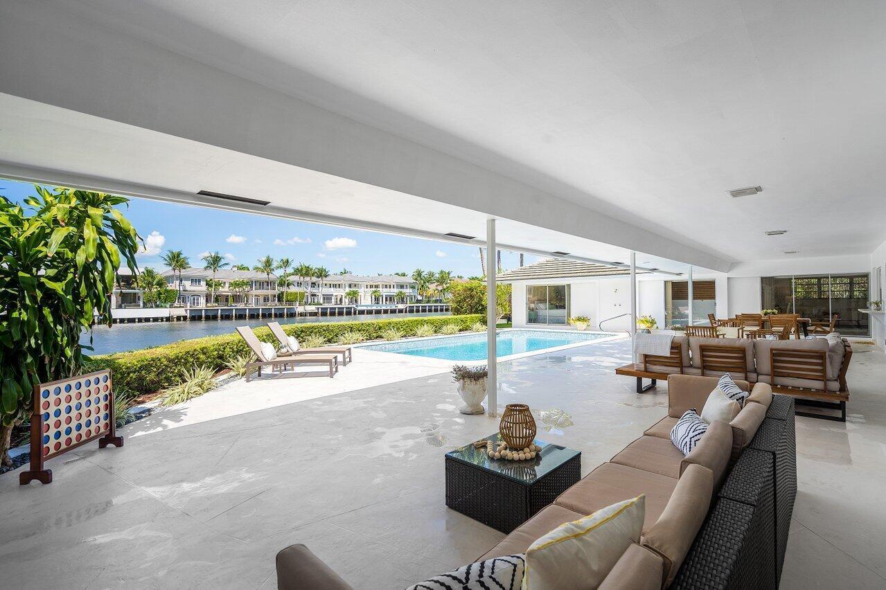 2767 Spanish River, Boca Raton FL 33432