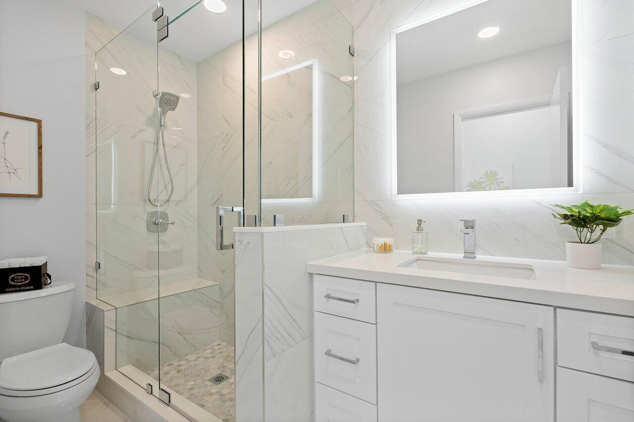 2767 Spanish River, Boca Raton FL 33432