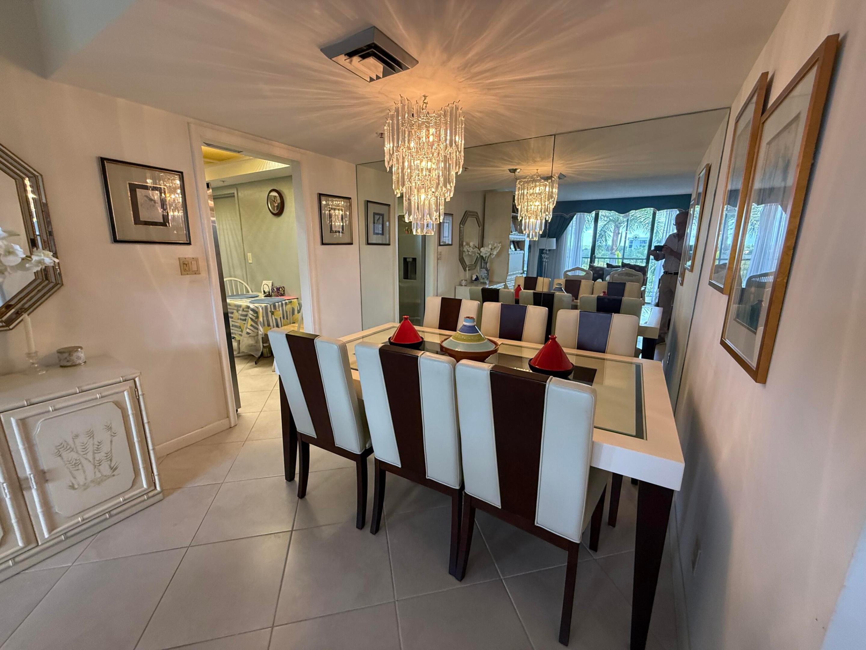 7738 Lakeside #373, Boca Raton FL 33434