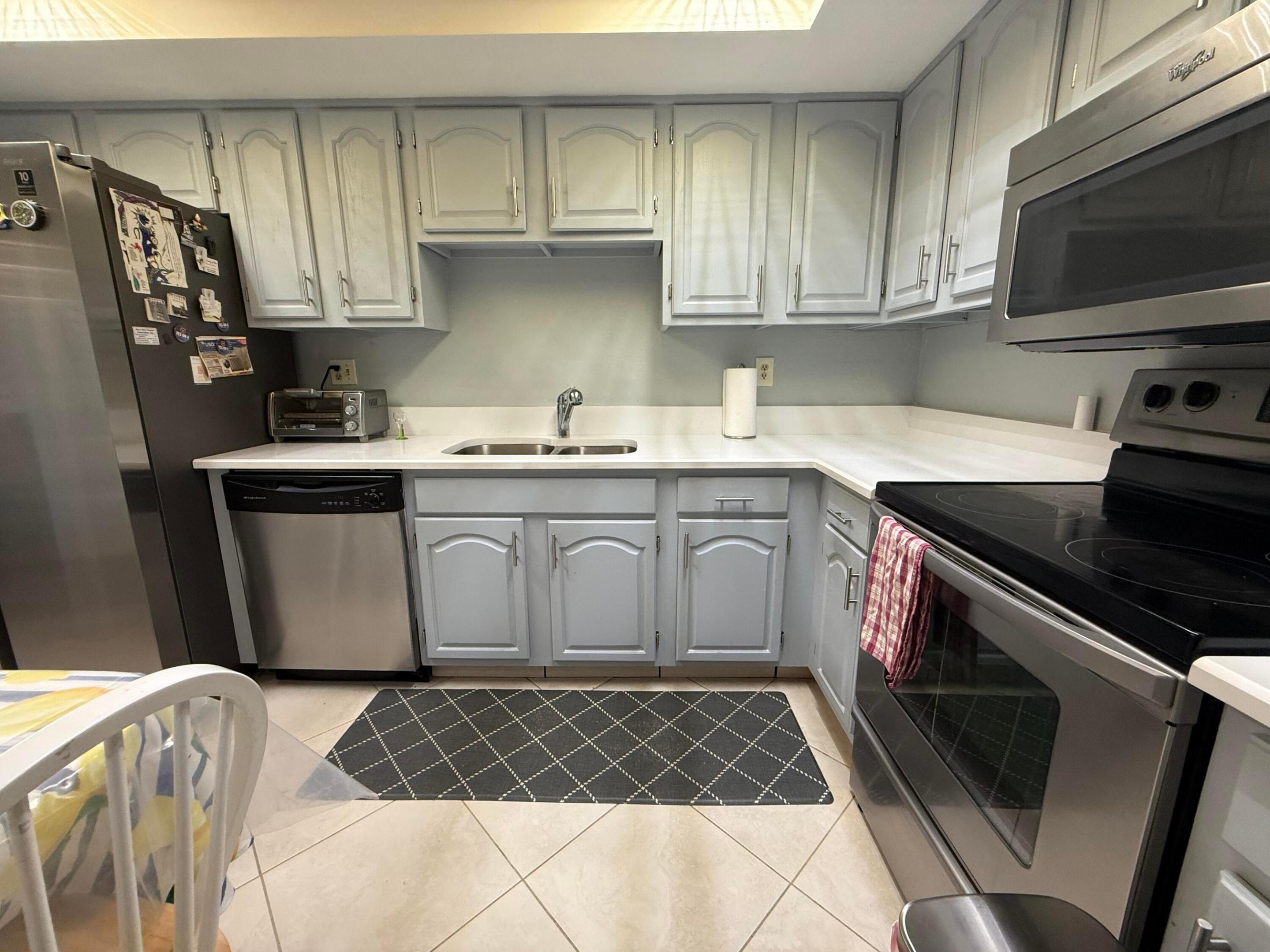 7738 Lakeside #373, Boca Raton FL 33434