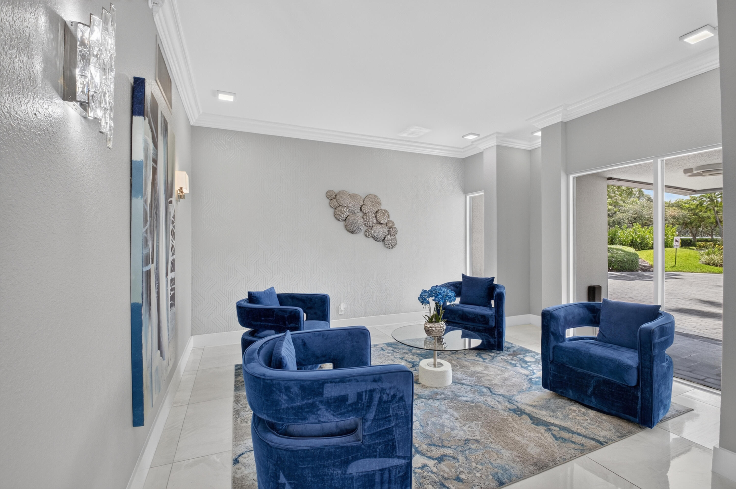 7738 Lakeside #373, Boca Raton FL 33434