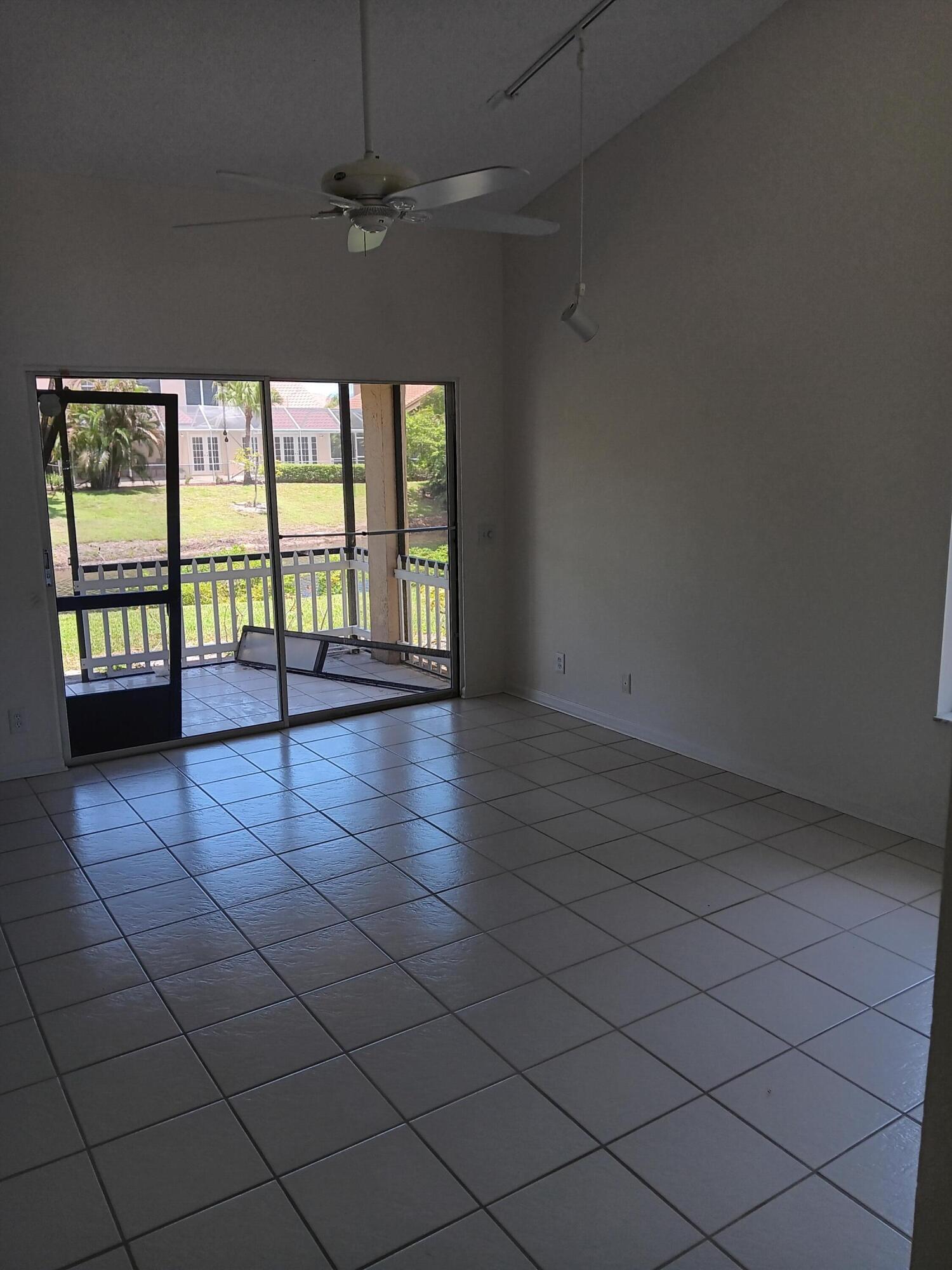 23157 Fountain View #E, Boca Raton FL 33433