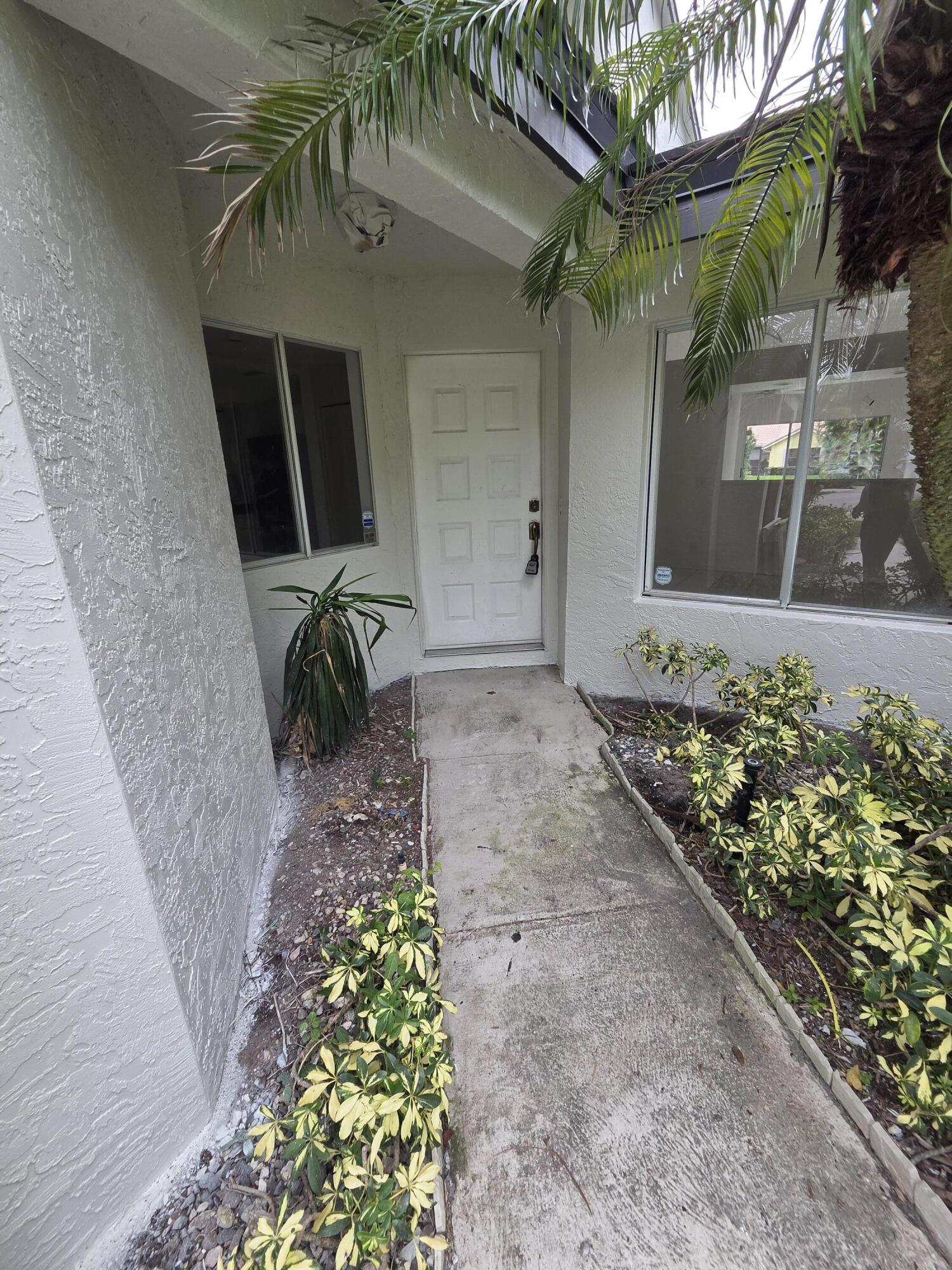 23157 Fountain View #E, Boca Raton FL 33433