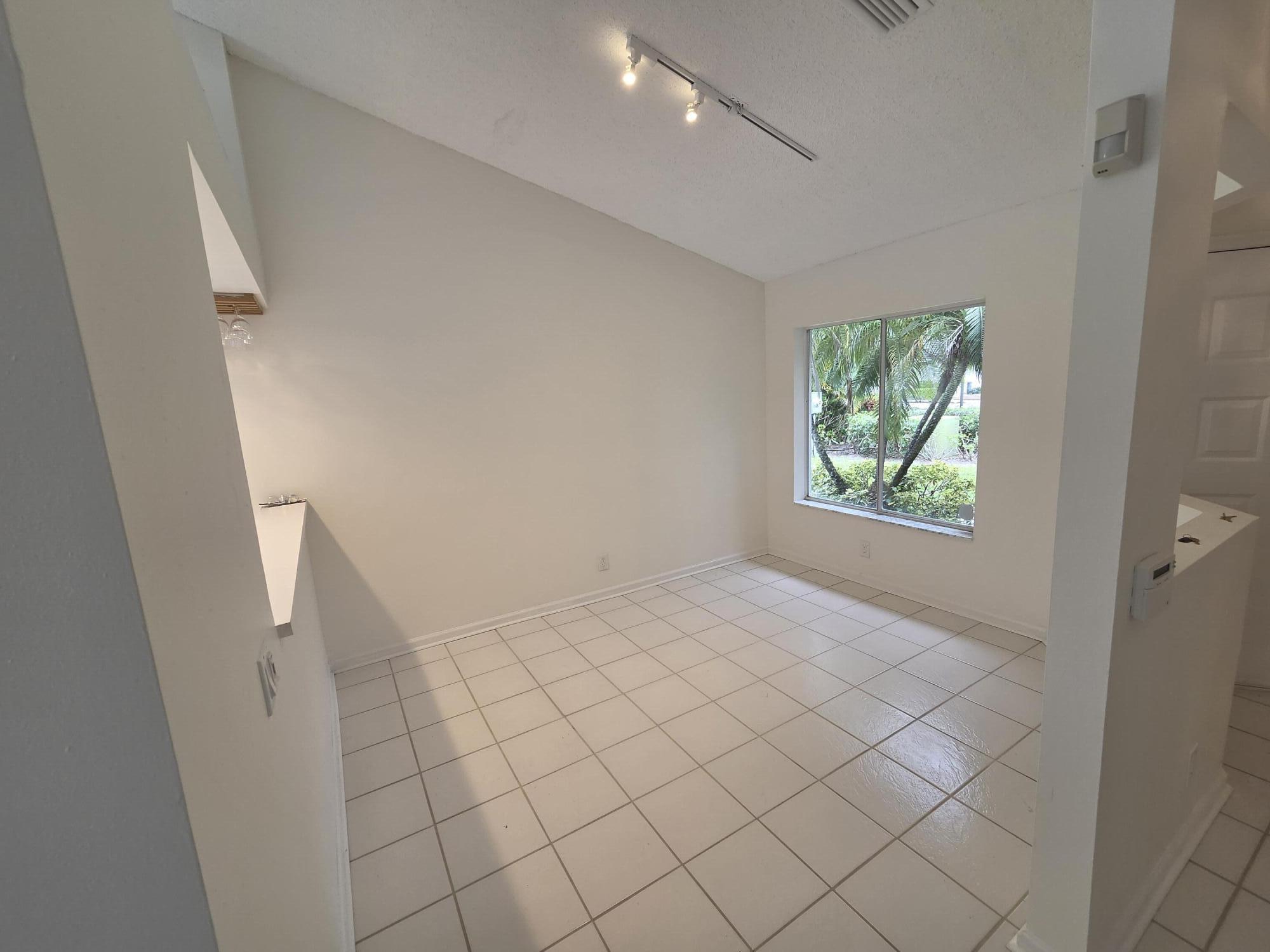 23157 Fountain View #E, Boca Raton FL 33433