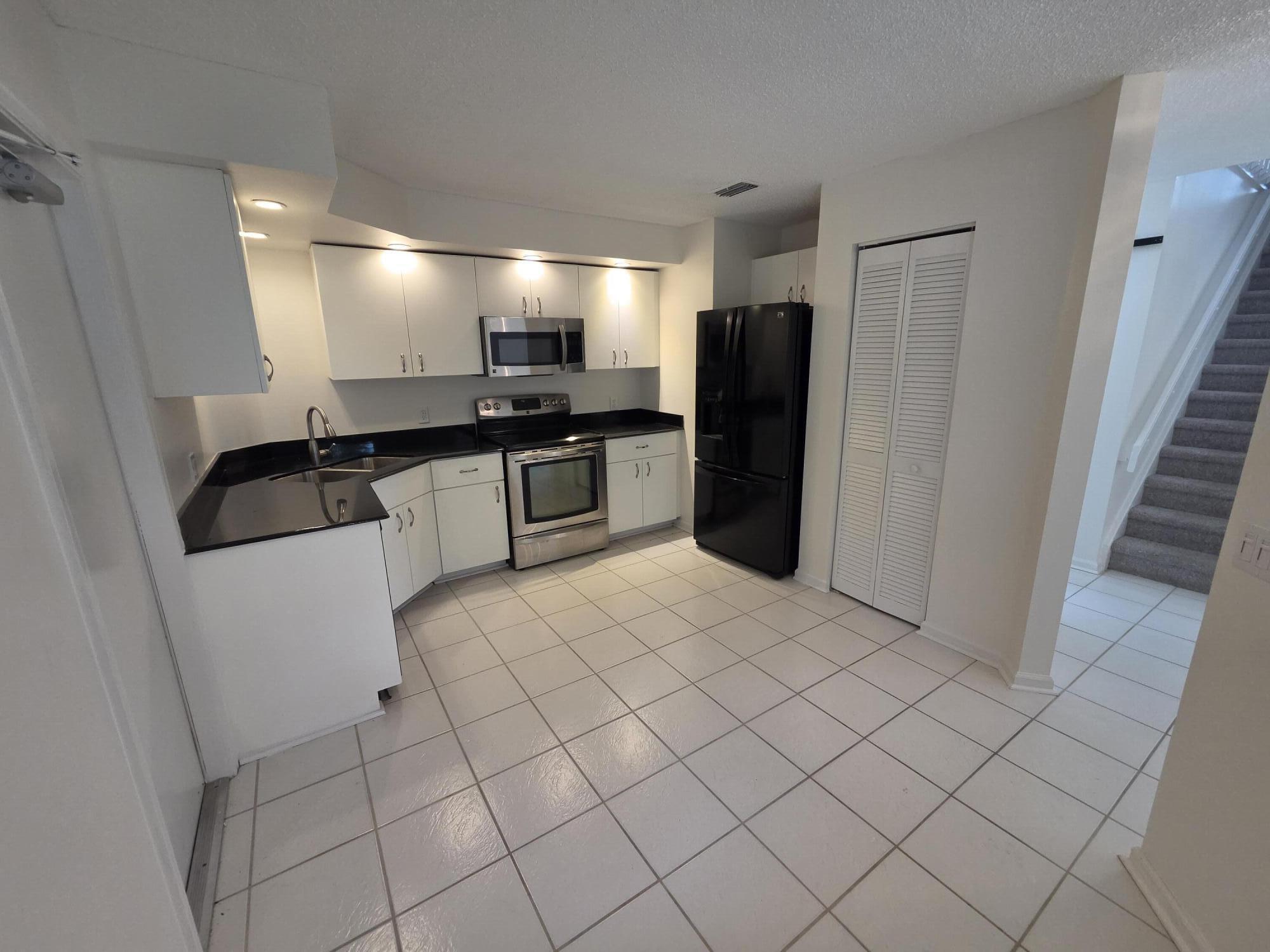 23157 Fountain View #E, Boca Raton FL 33433