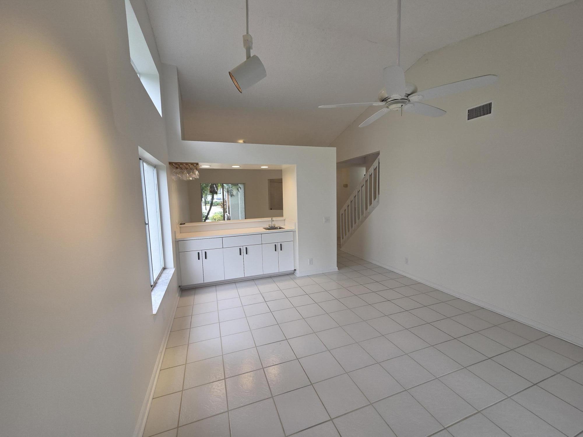 23157 Fountain View #E, Boca Raton FL 33433
