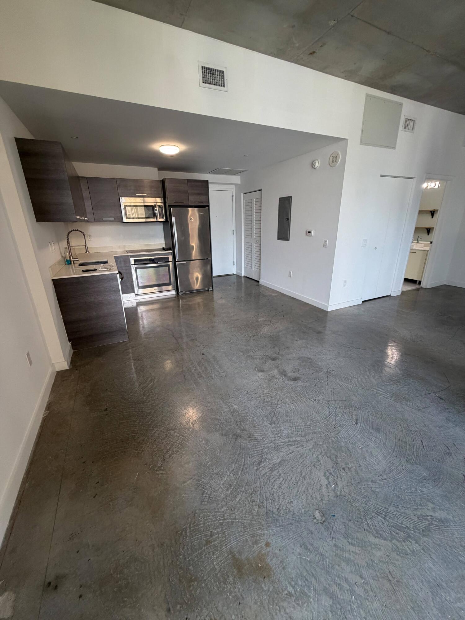 151 SE 1st #Unit 609, Miami FL 33131