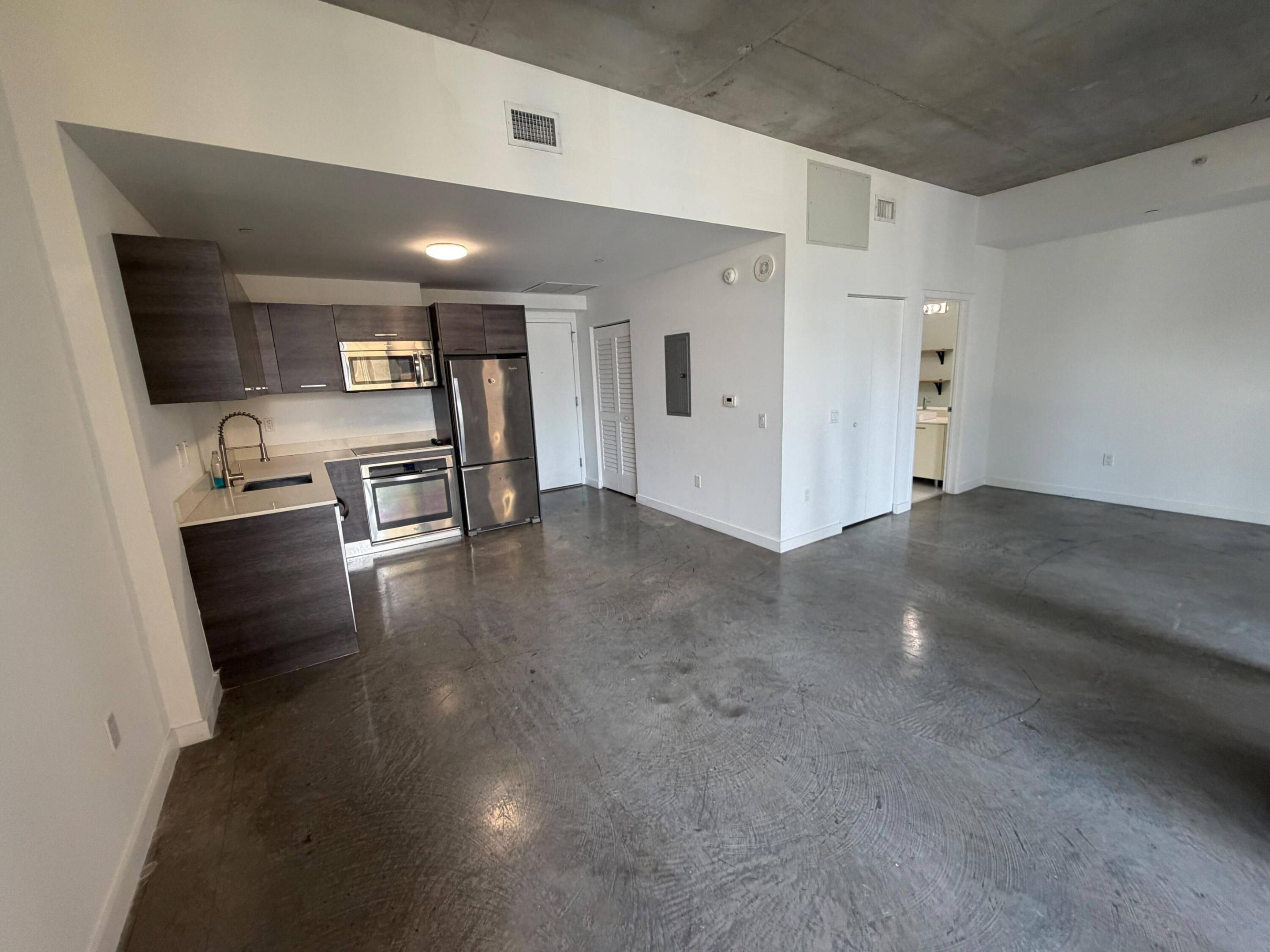 151 SE 1st #Unit 609, Miami FL 33131