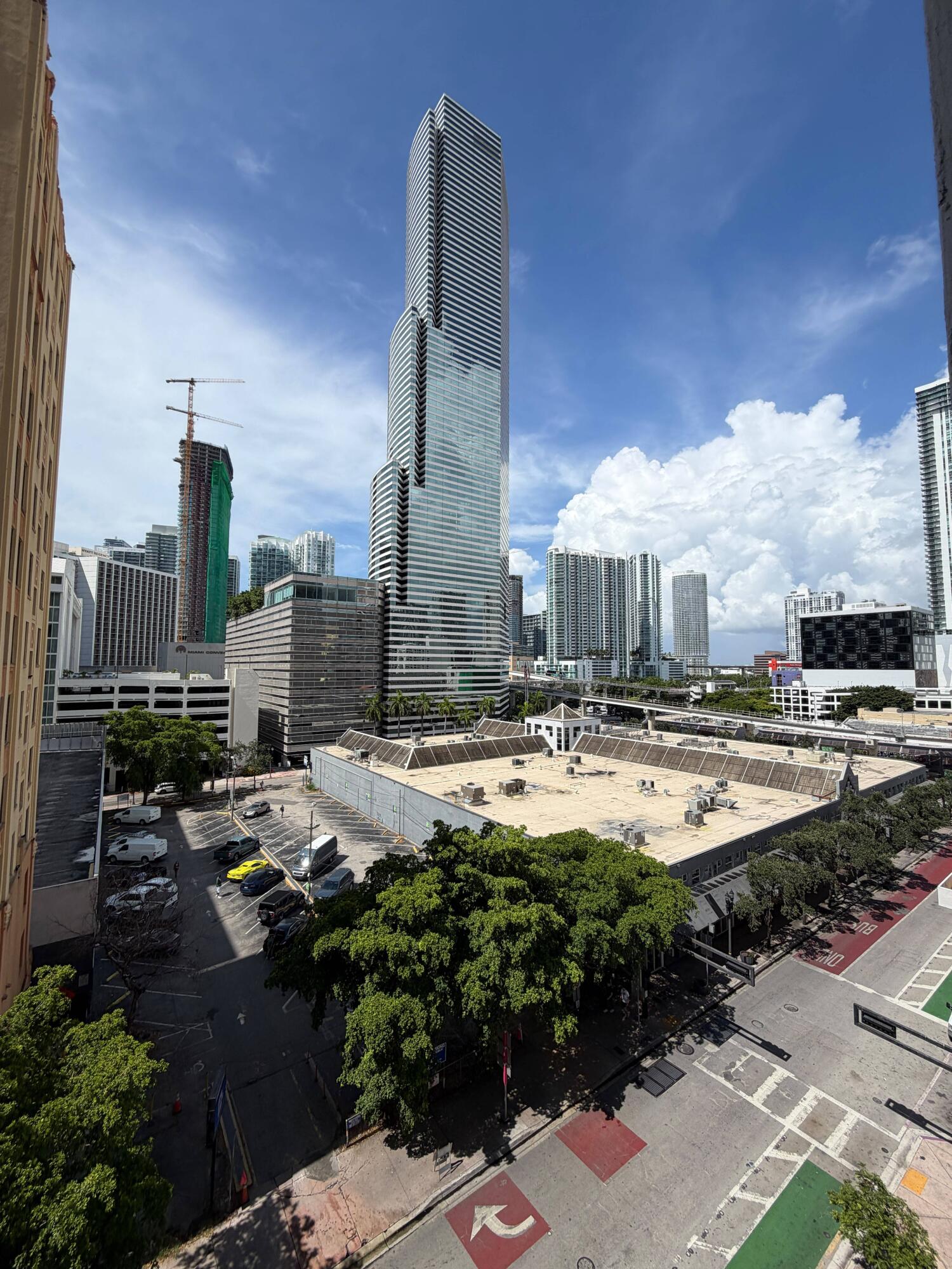 151 SE 1st #Unit 609, Miami FL 33131
