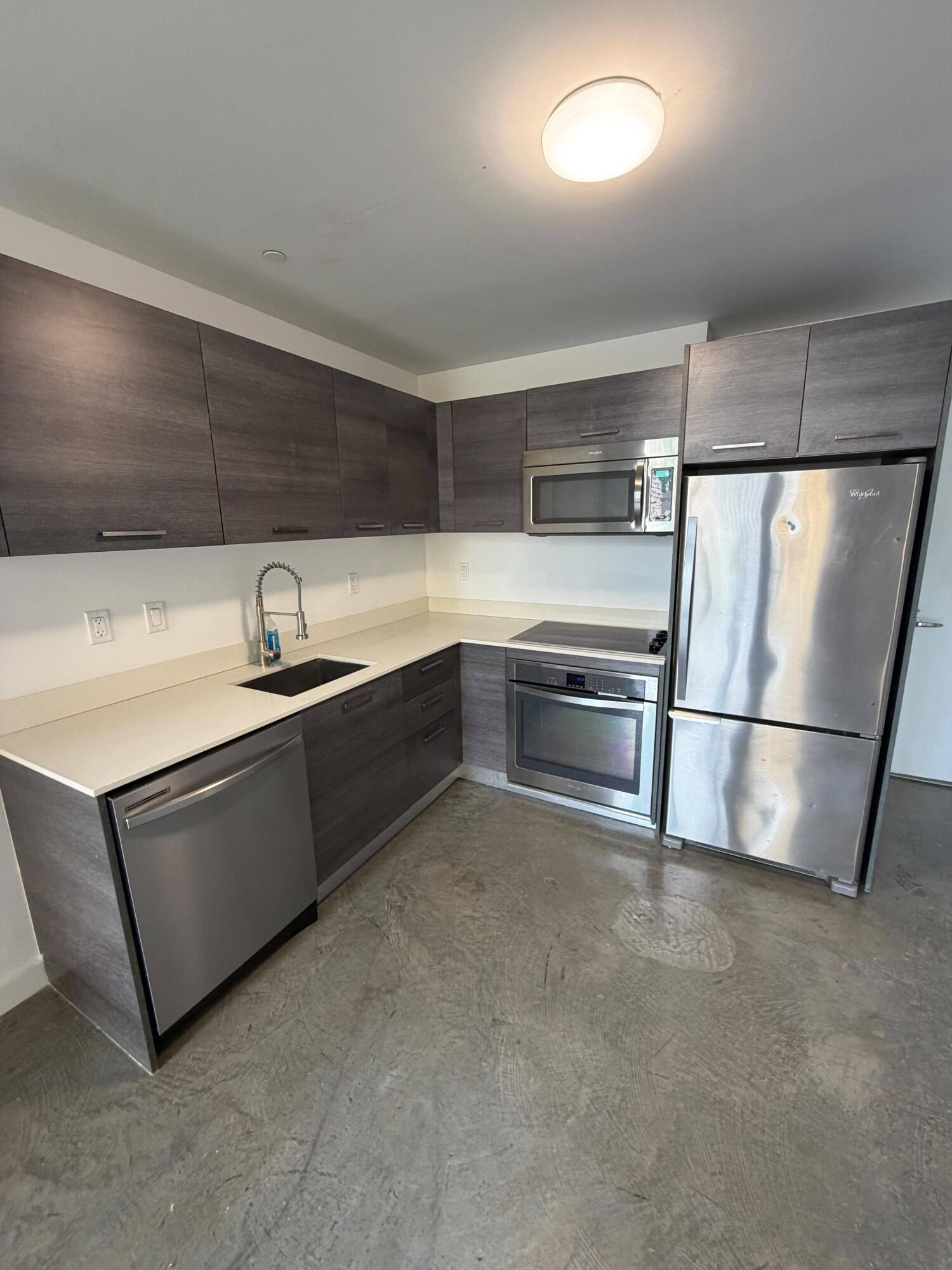 151 SE 1st #Unit 609, Miami FL 33131