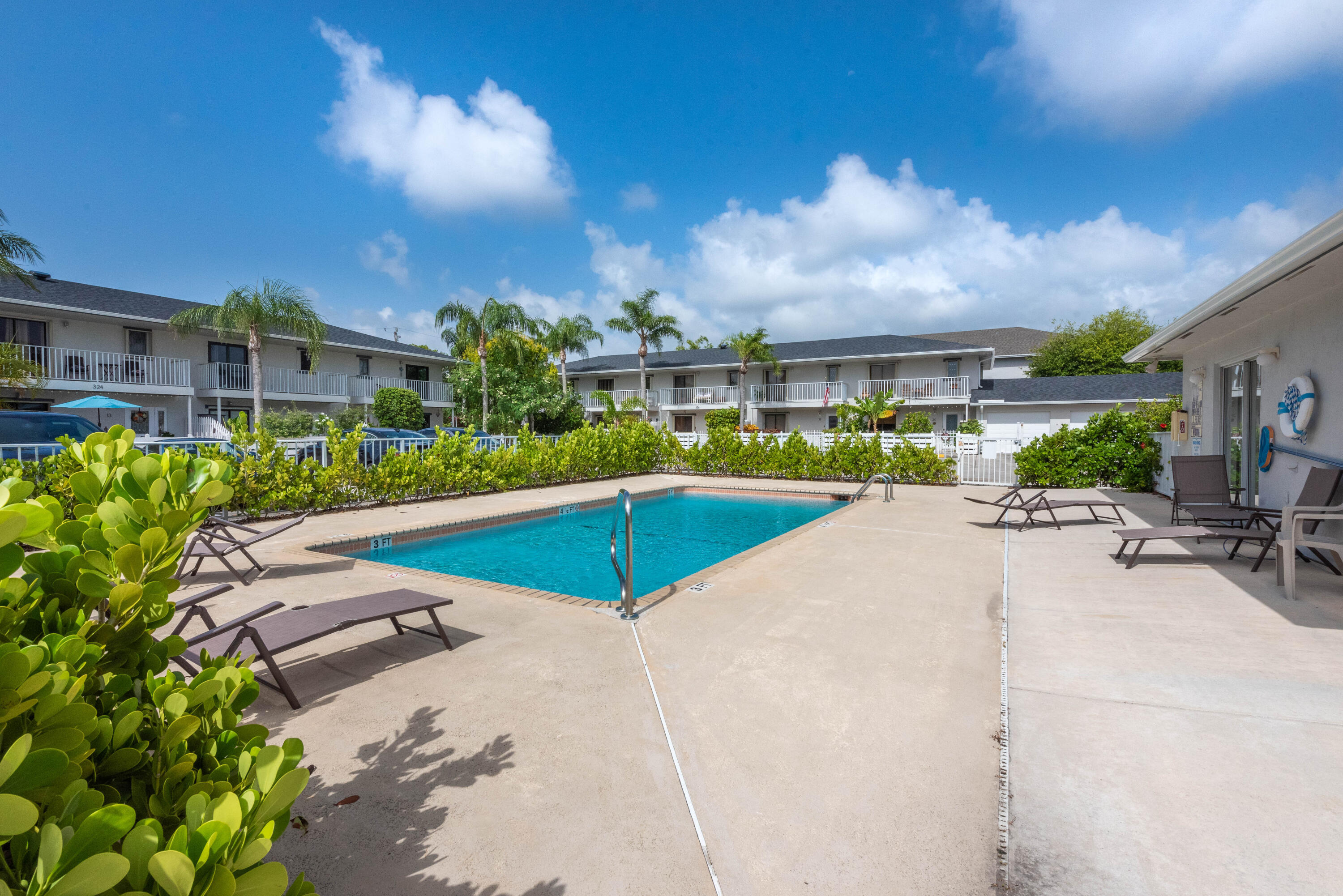 324 W PINE #11, Lantana FL 33462