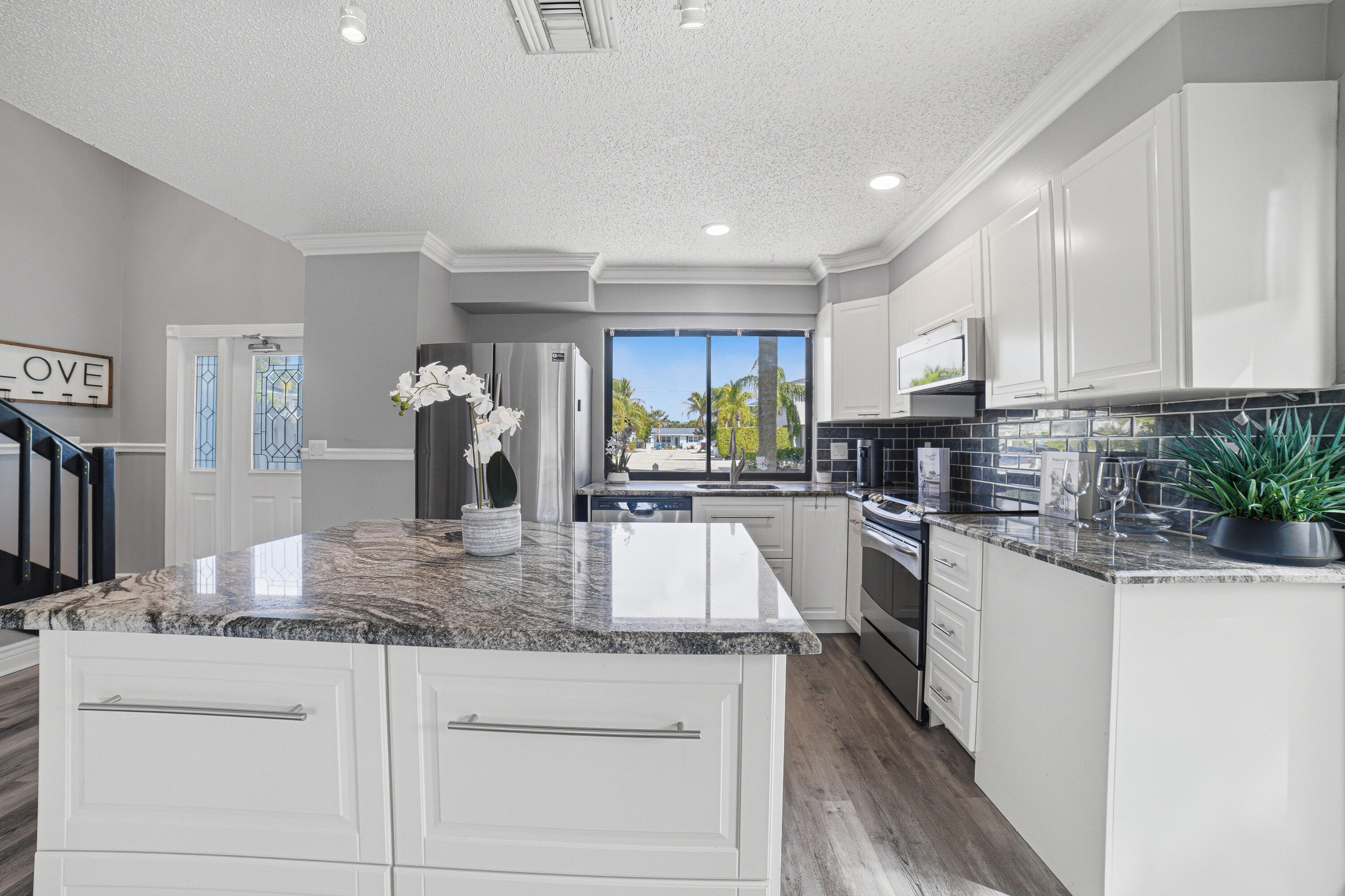 324 W PINE #11, Lantana FL 33462