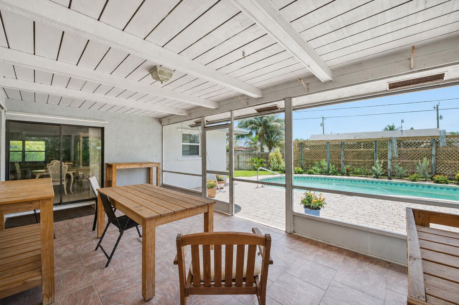 1081 Palama, Lantana FL 33462