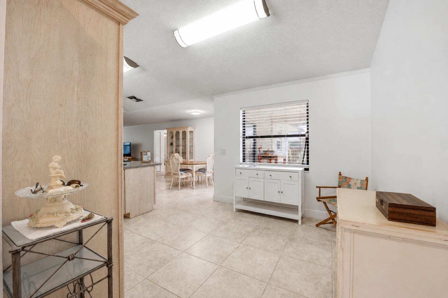 1081 Palama, Lantana FL 33462