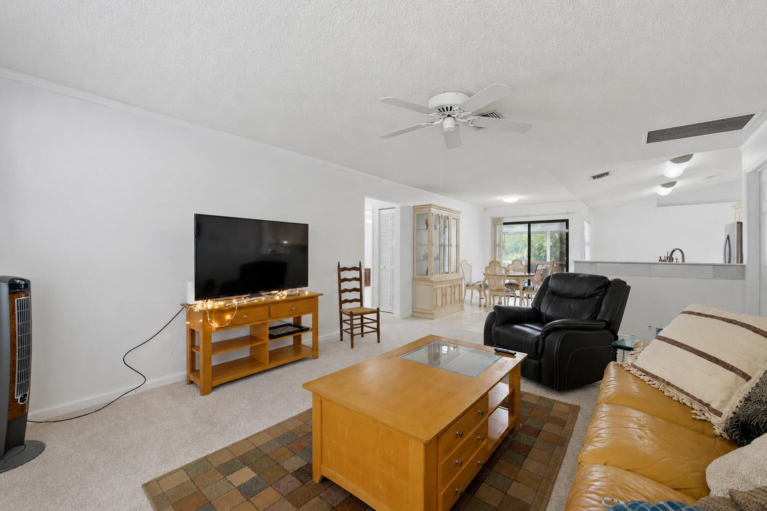 1081 Palama, Lantana FL 33462