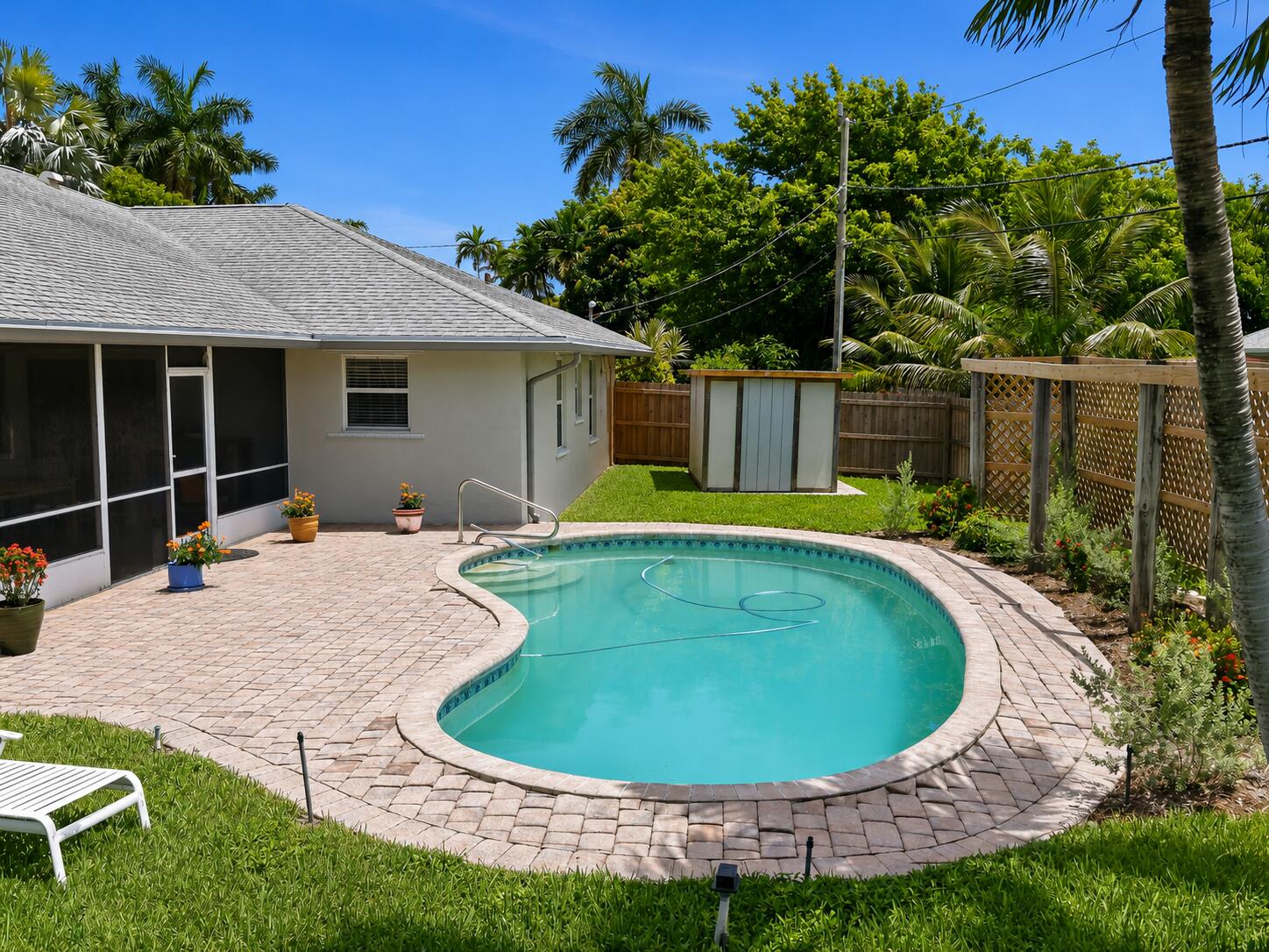 1081 Palama, Lantana FL 33462