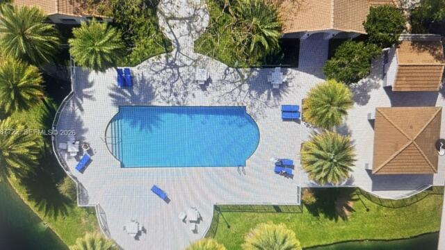 2640 S University #325, Davie FL 33328