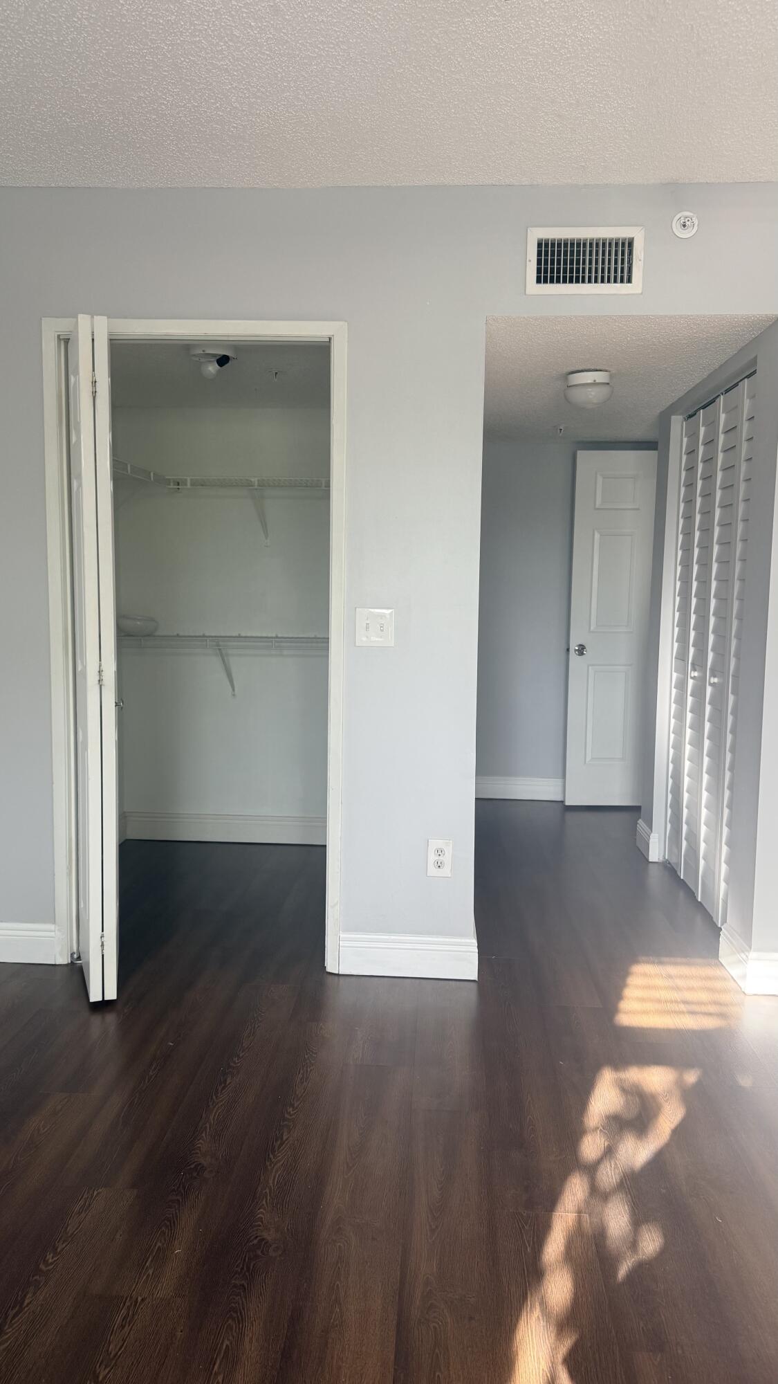 2640 S University #325, Davie FL 33328
